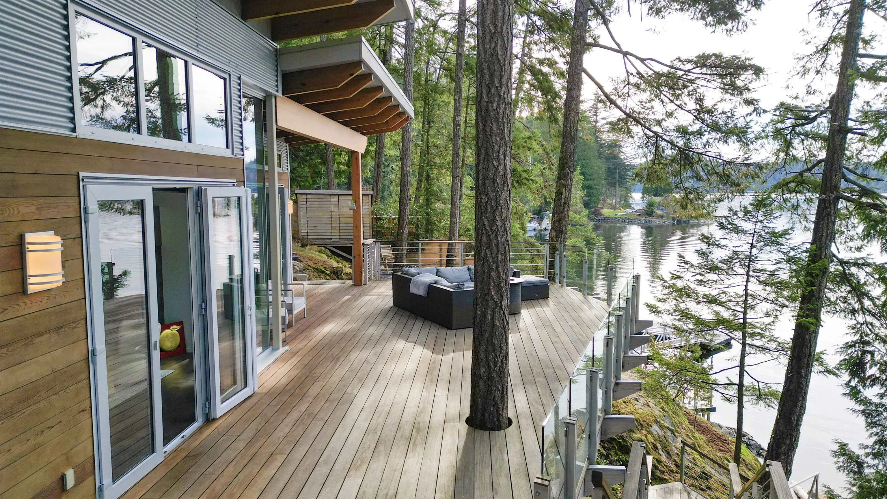 1079 Center Bay Road