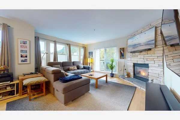 1468 Pemberton Avenue #201