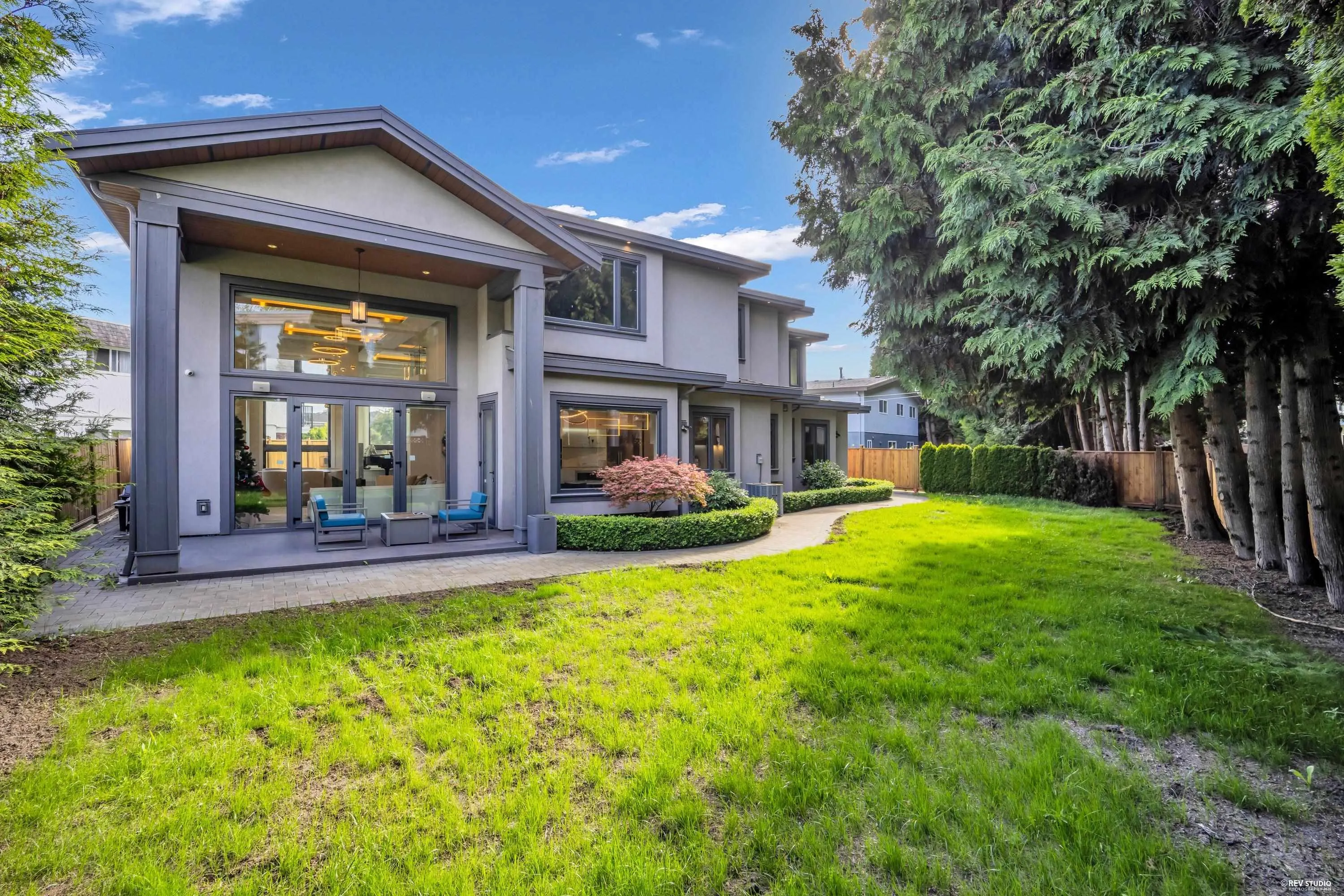 7280 Lombard Road