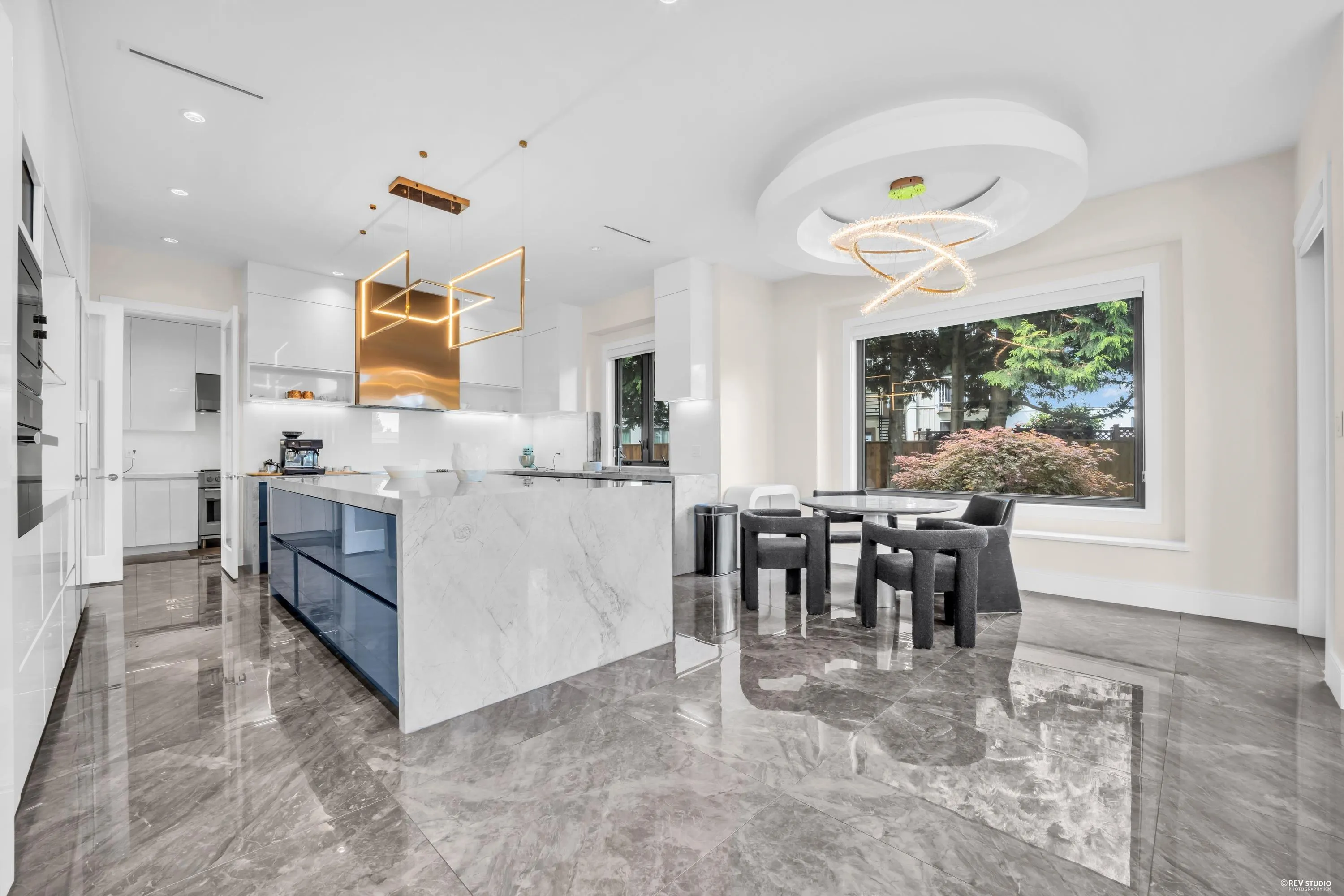 7280 Lombard Road