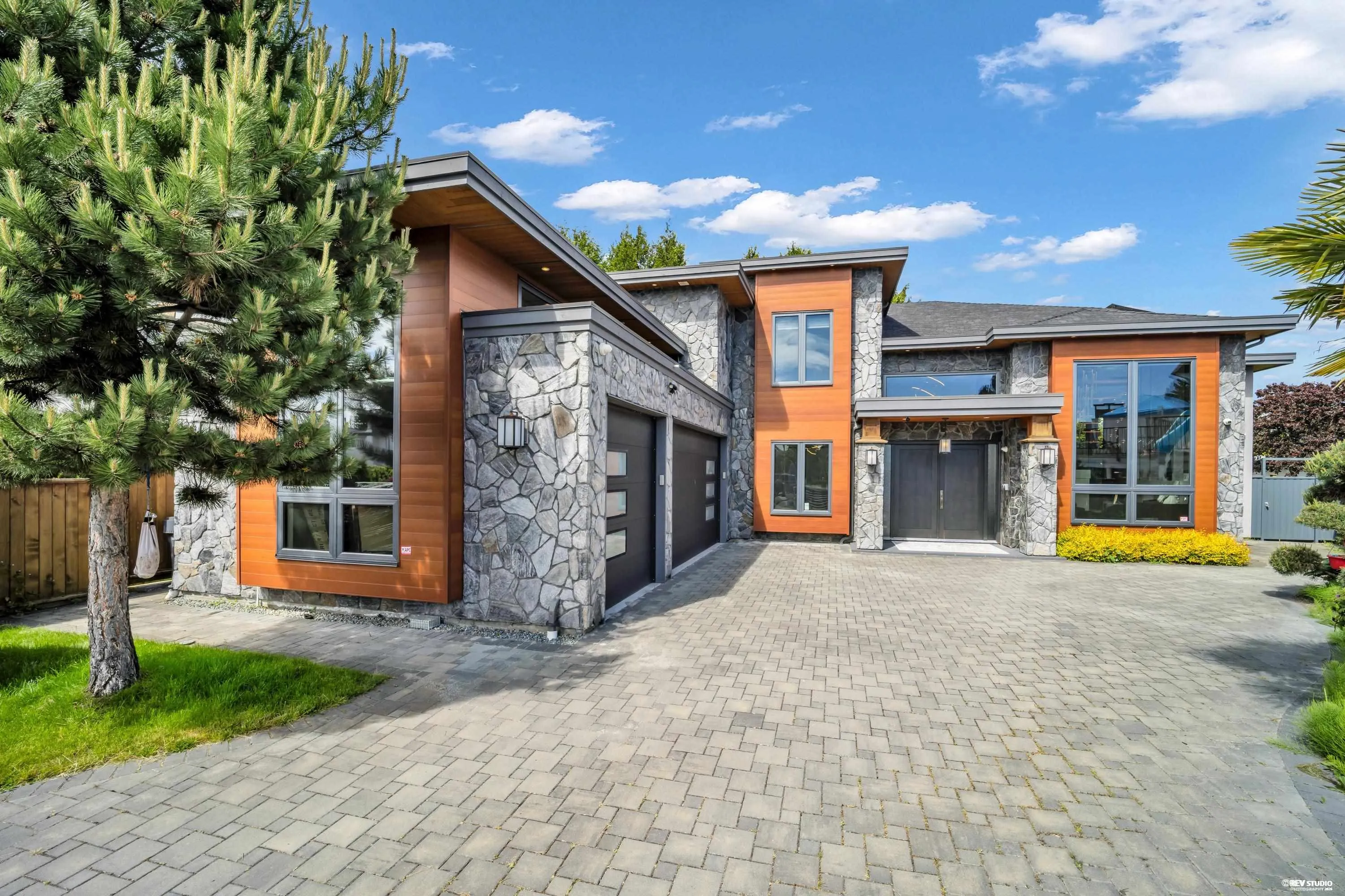 7280 Lombard Road