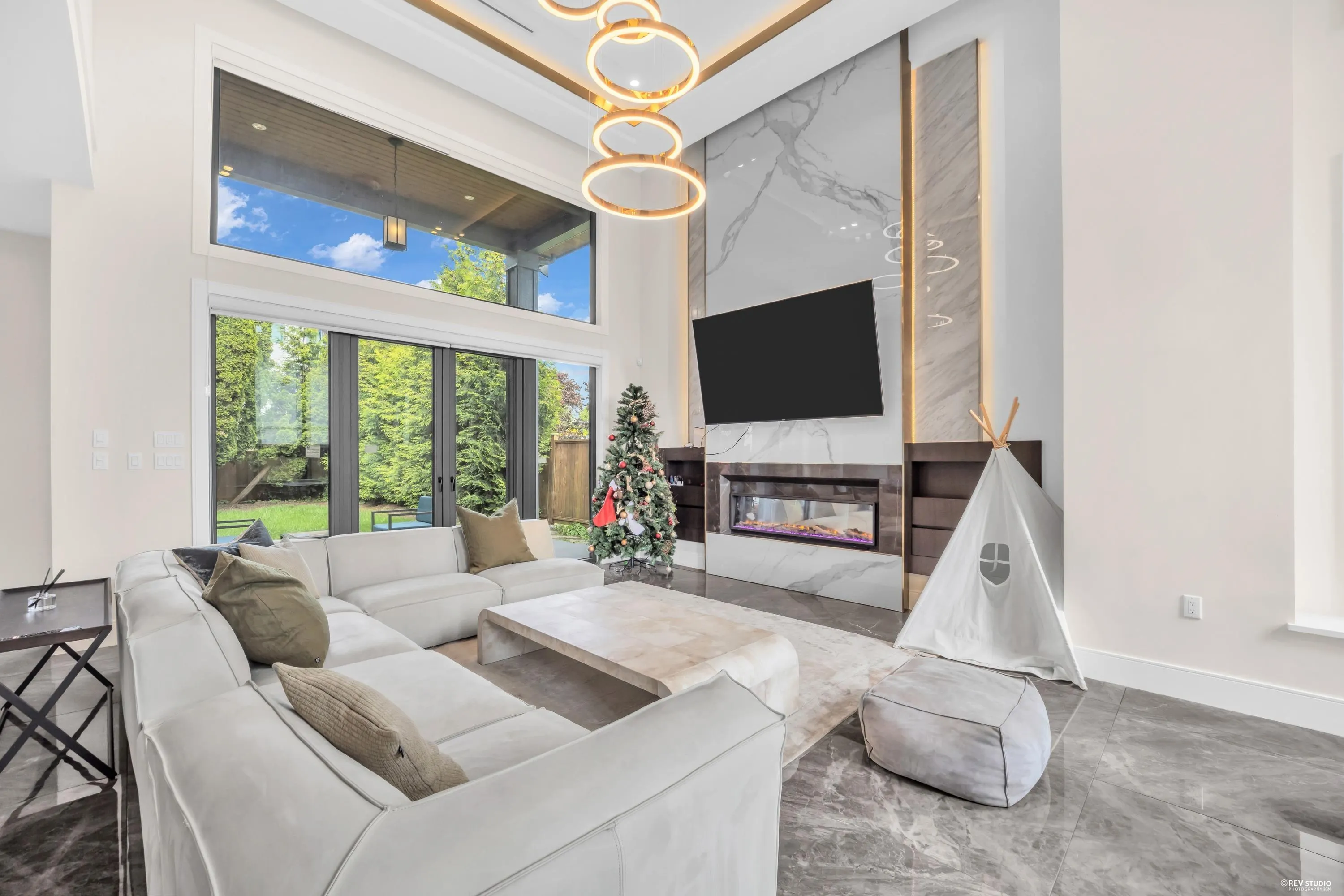 7280 Lombard Road