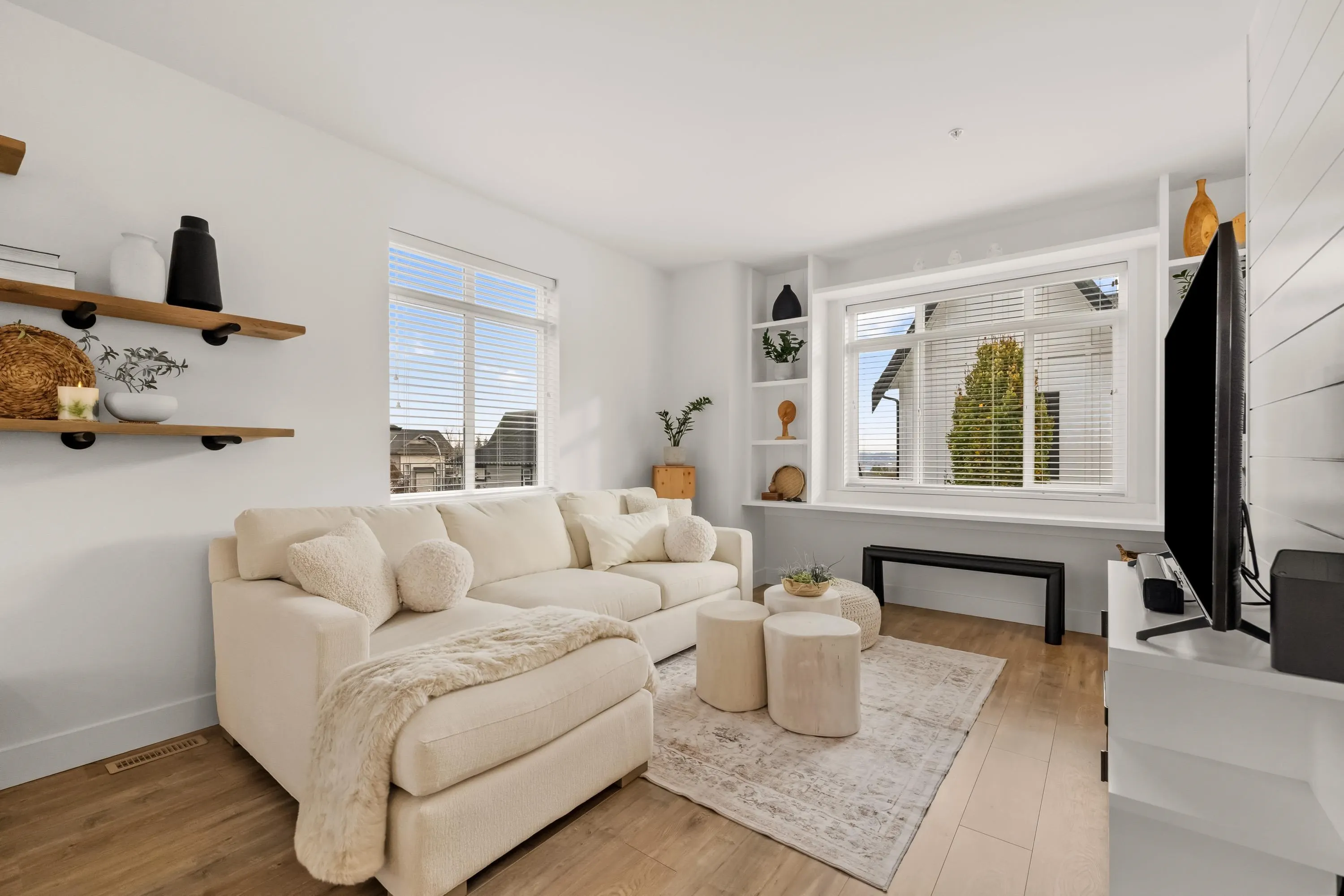 6897 201 Street #18
