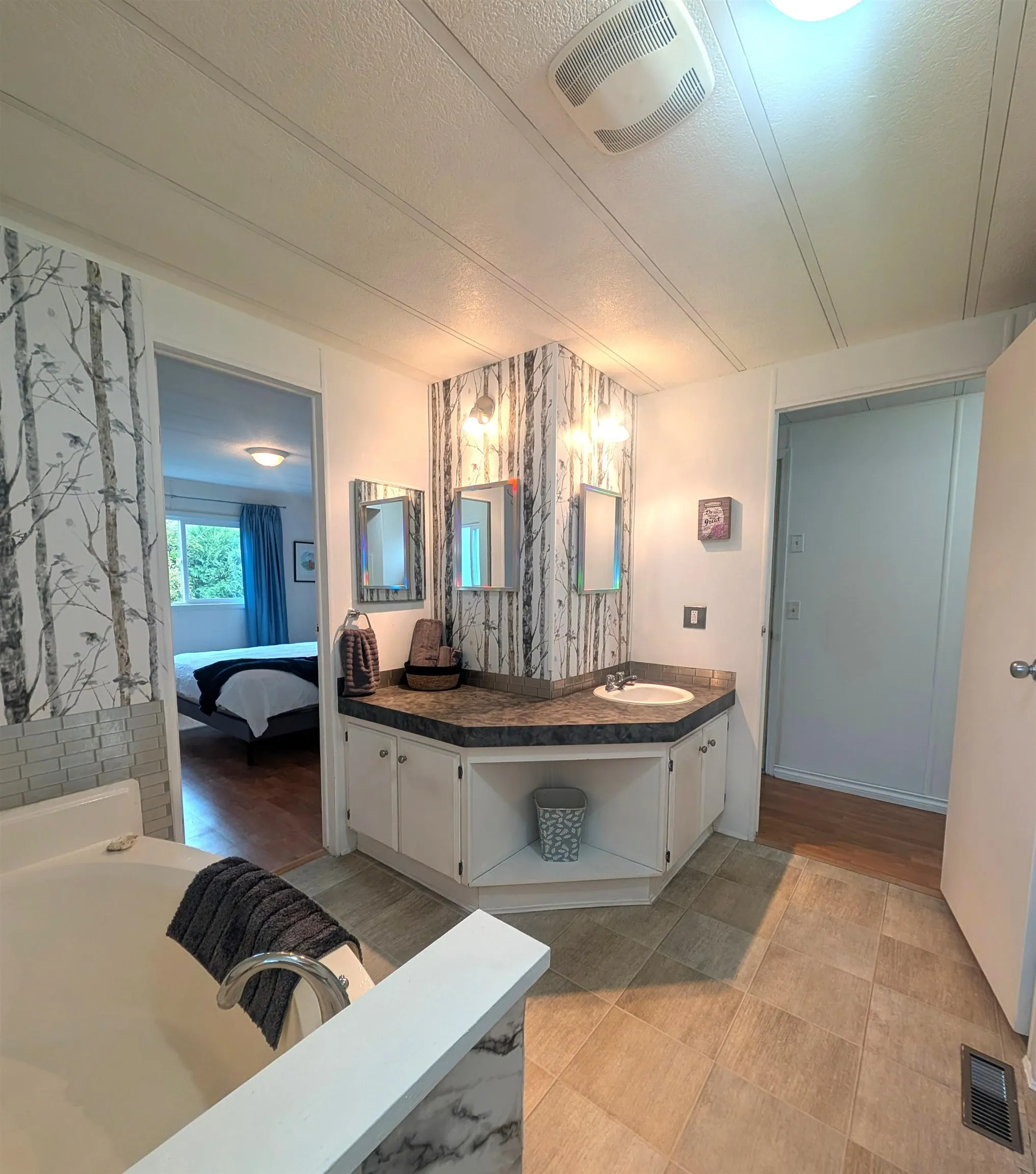 27111 0 Avenue #129