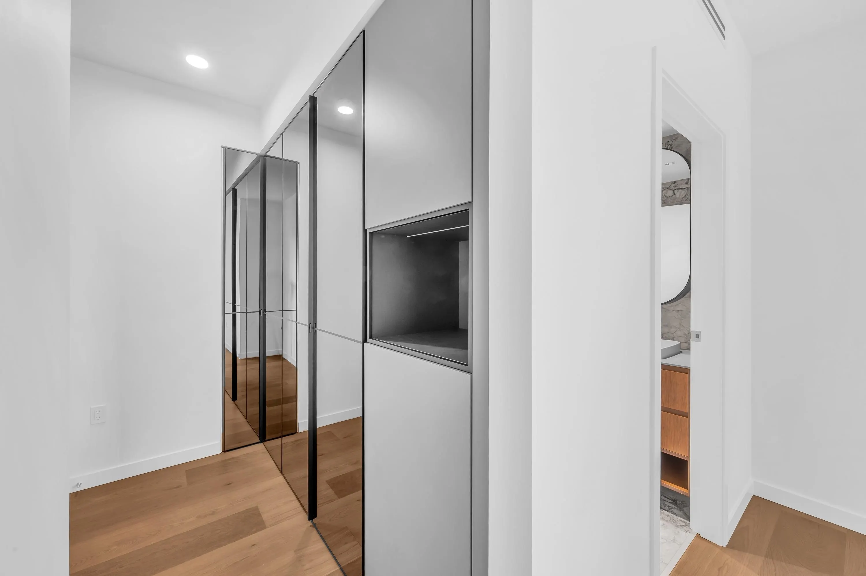 1277 Hornby Street #3307
