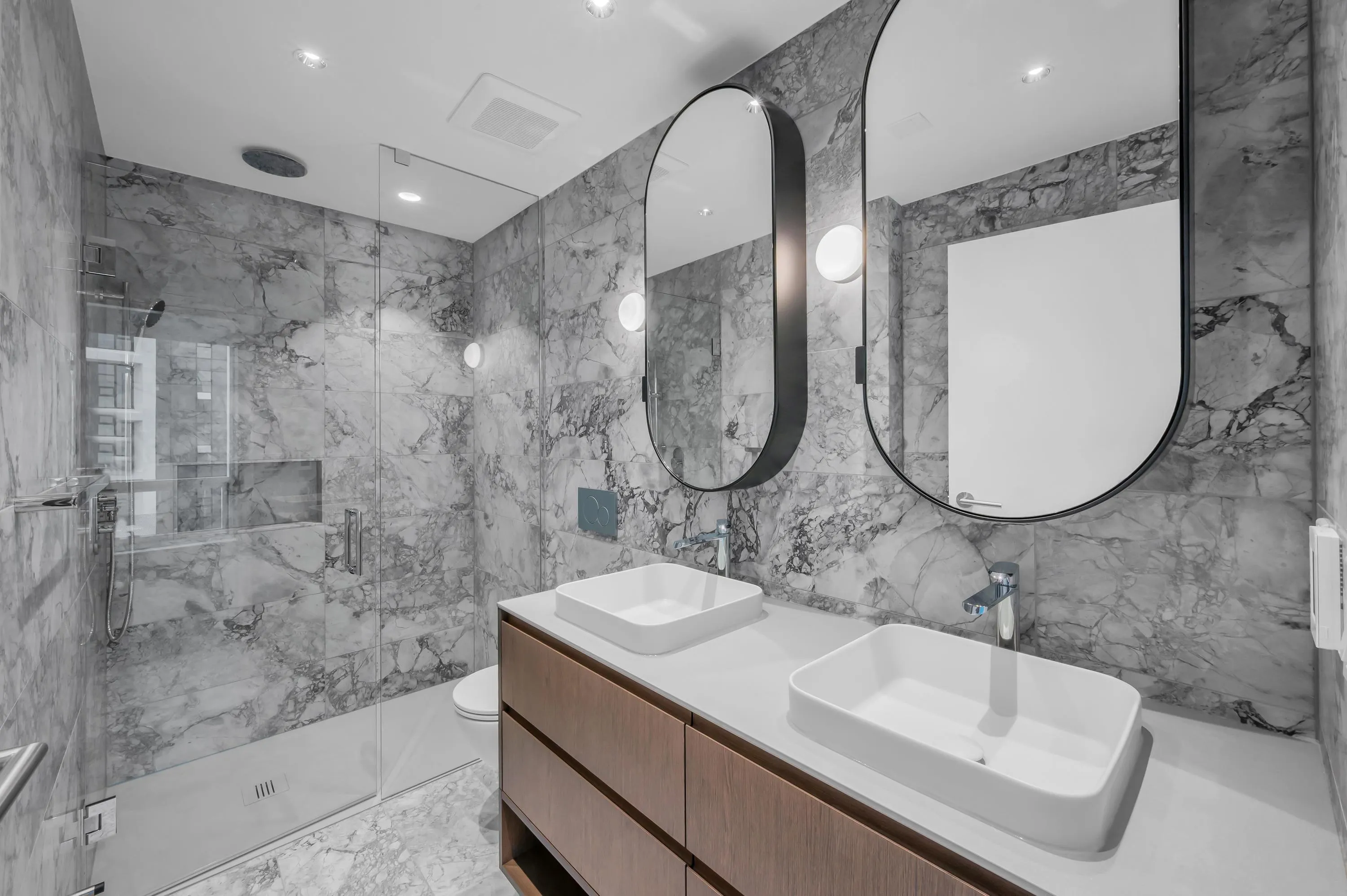 1277 Hornby Street #3307