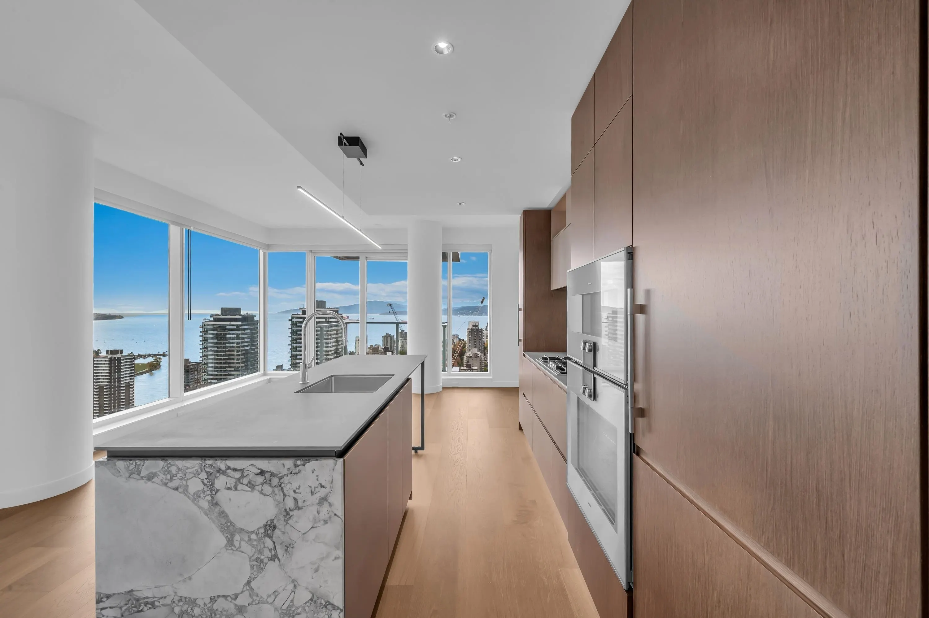 1277 Hornby Street #3307