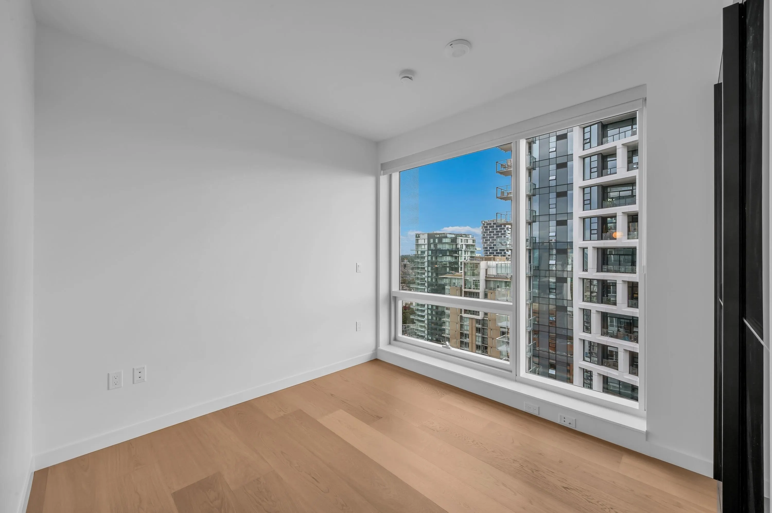 1277 Hornby Street #3307