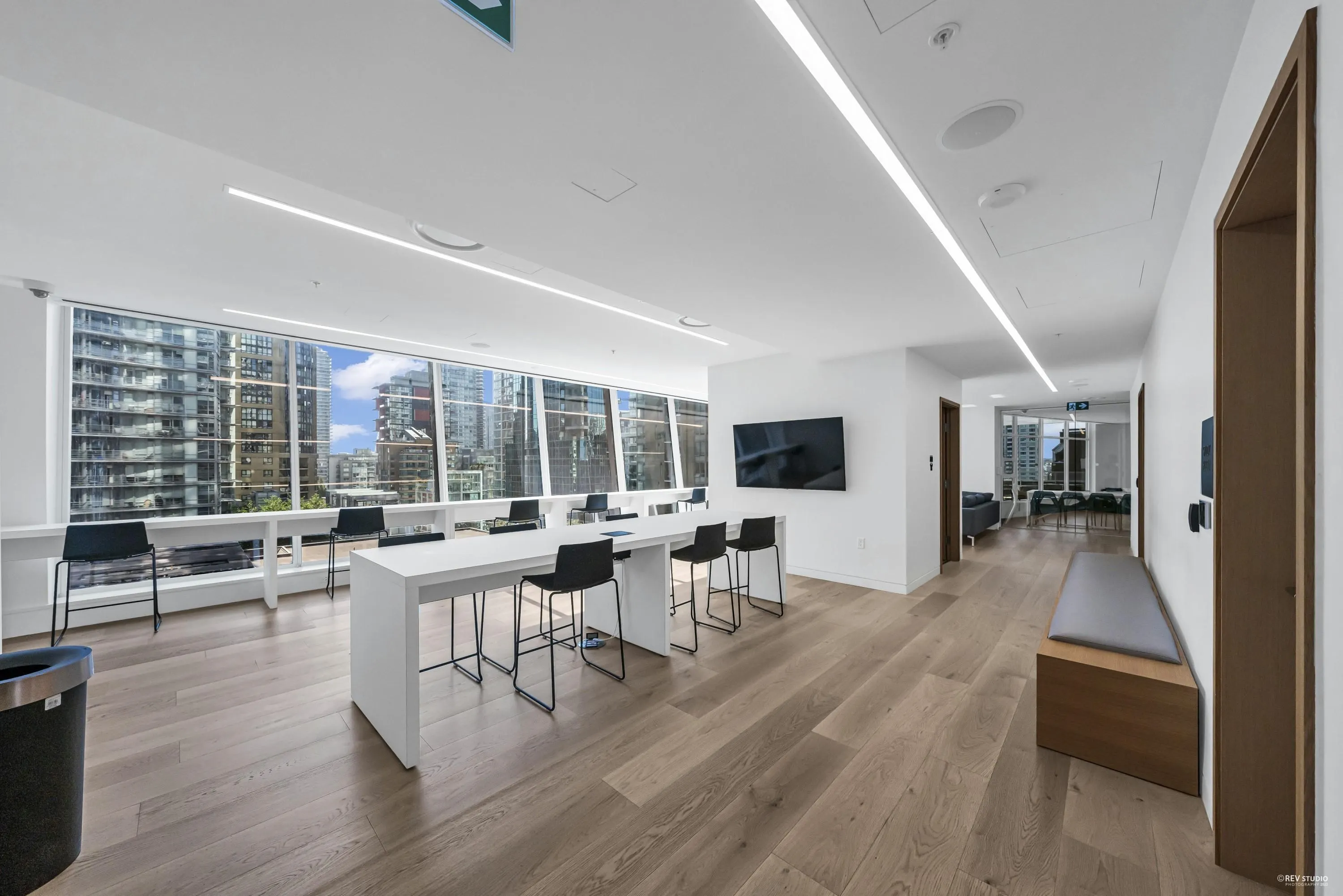 1277 Hornby Street #3307