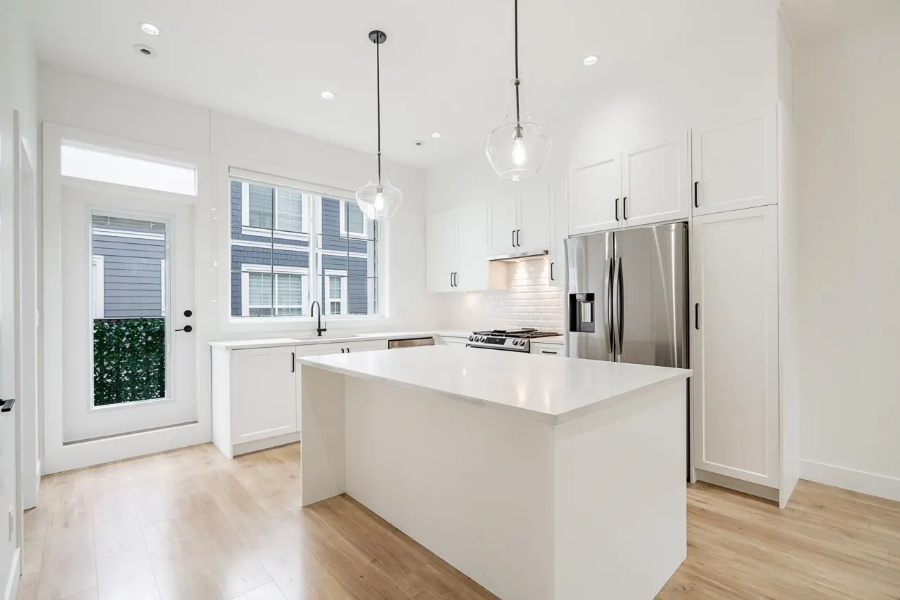 20321 80 Avenue #2