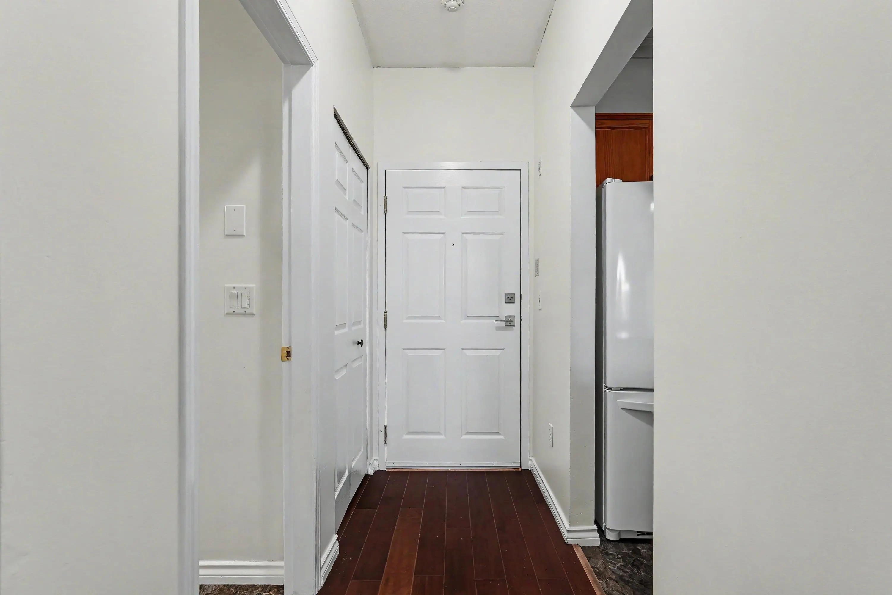 25 Richmond Street #202