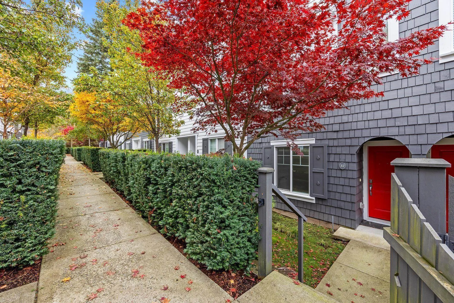 15268 28 Avenue #32
