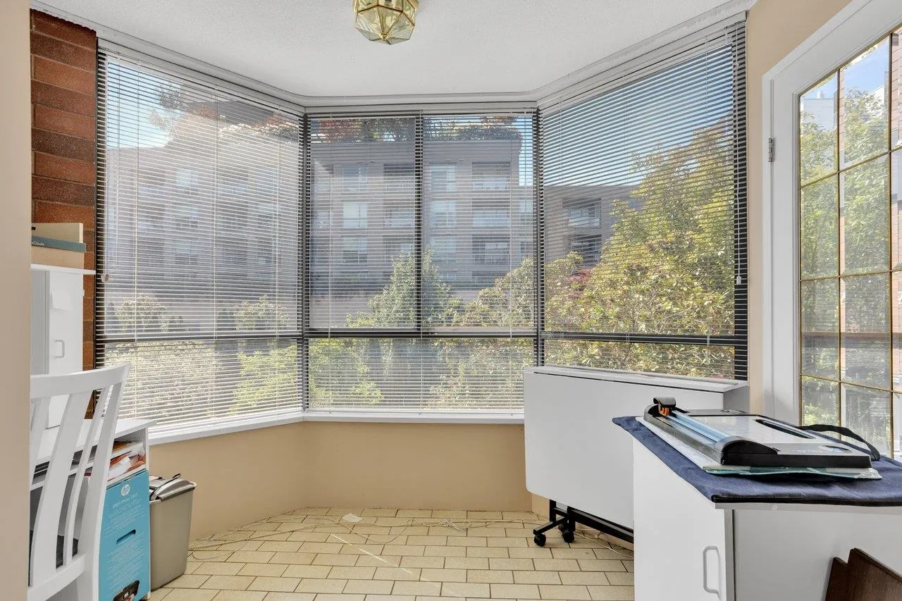 2140 Briar Avenue #206
