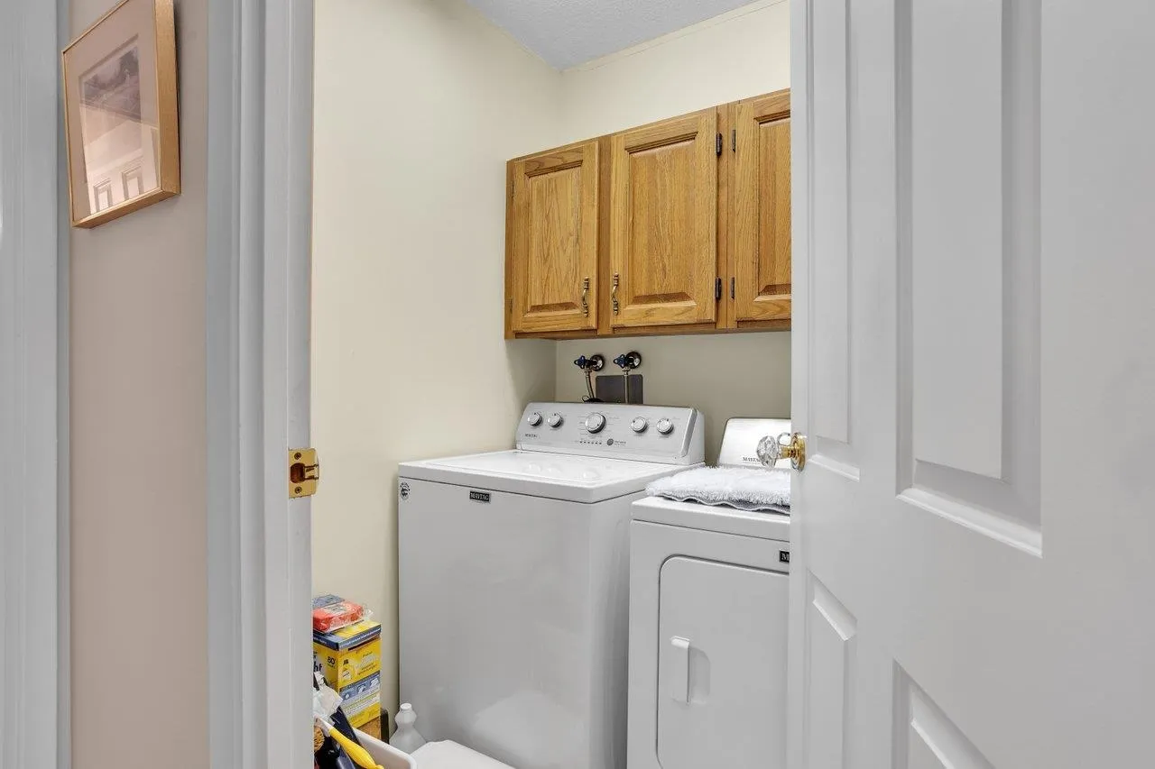 2140 Briar Avenue #206