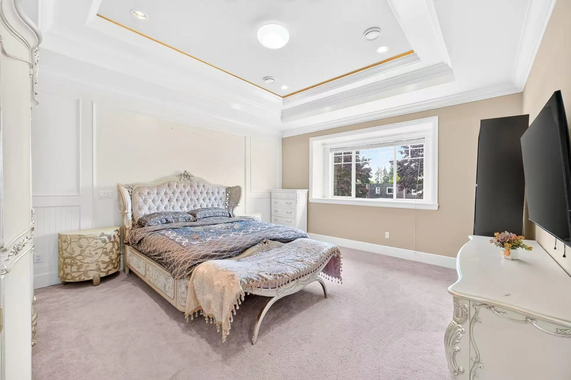 9491 Glenbrook Drive