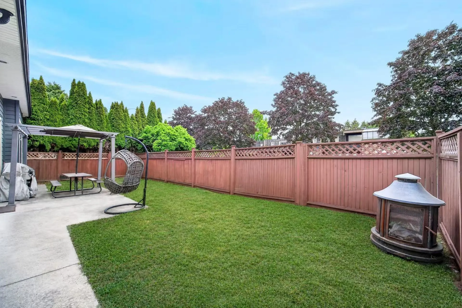 9491 Glenbrook Drive