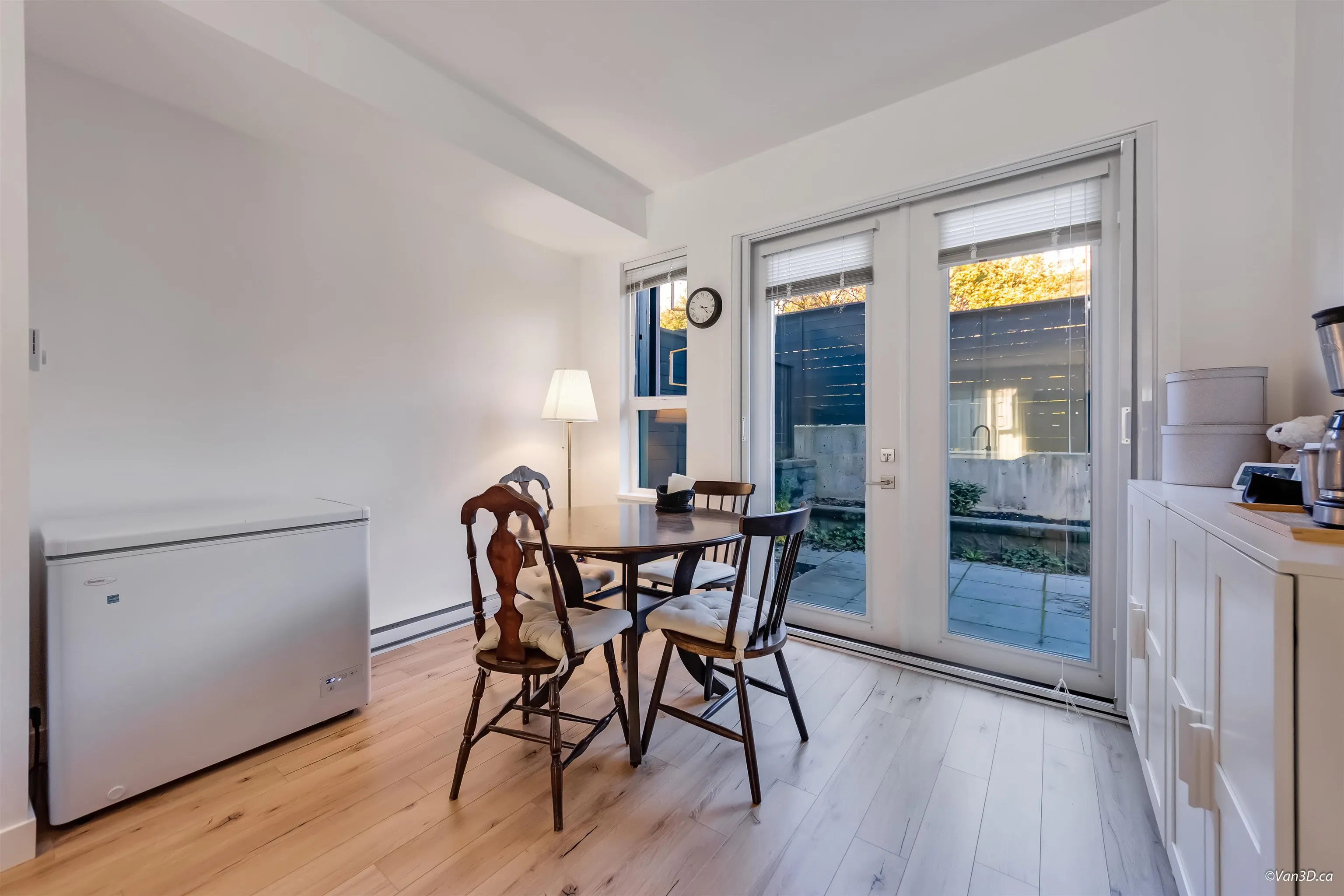 1228 Hudson Street #25