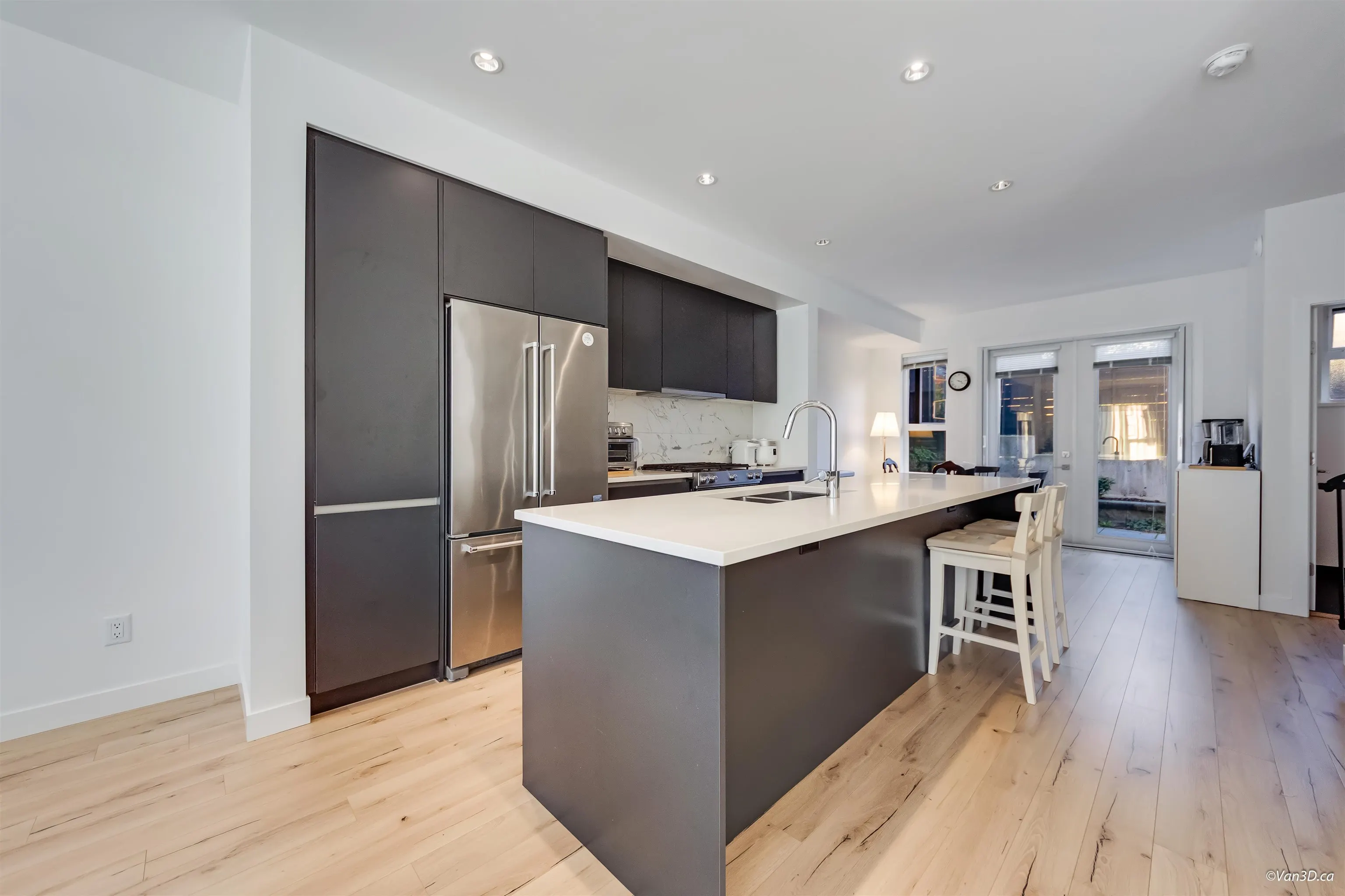 1228 Hudson Street #25