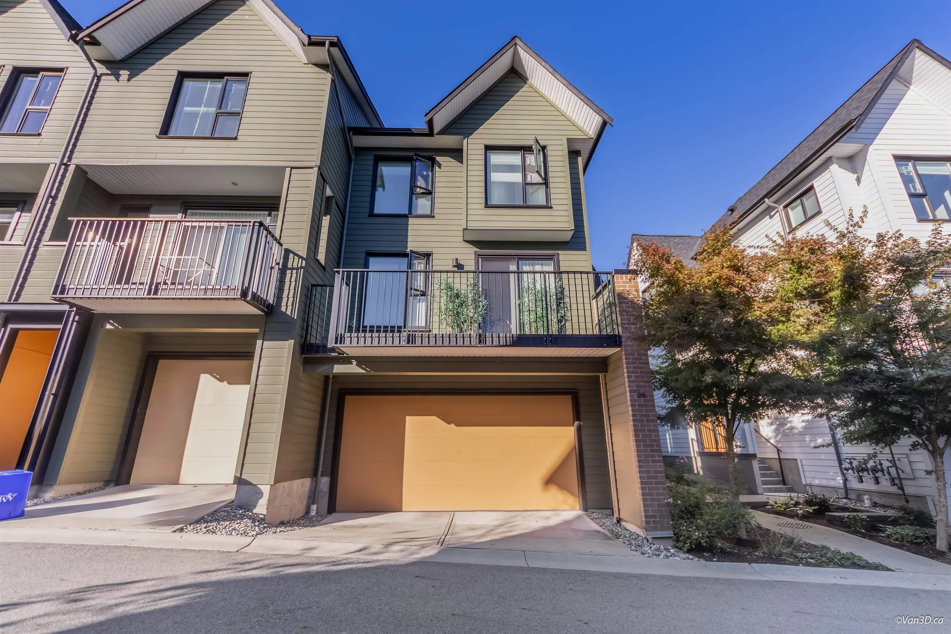 1228 Hudson Street #25