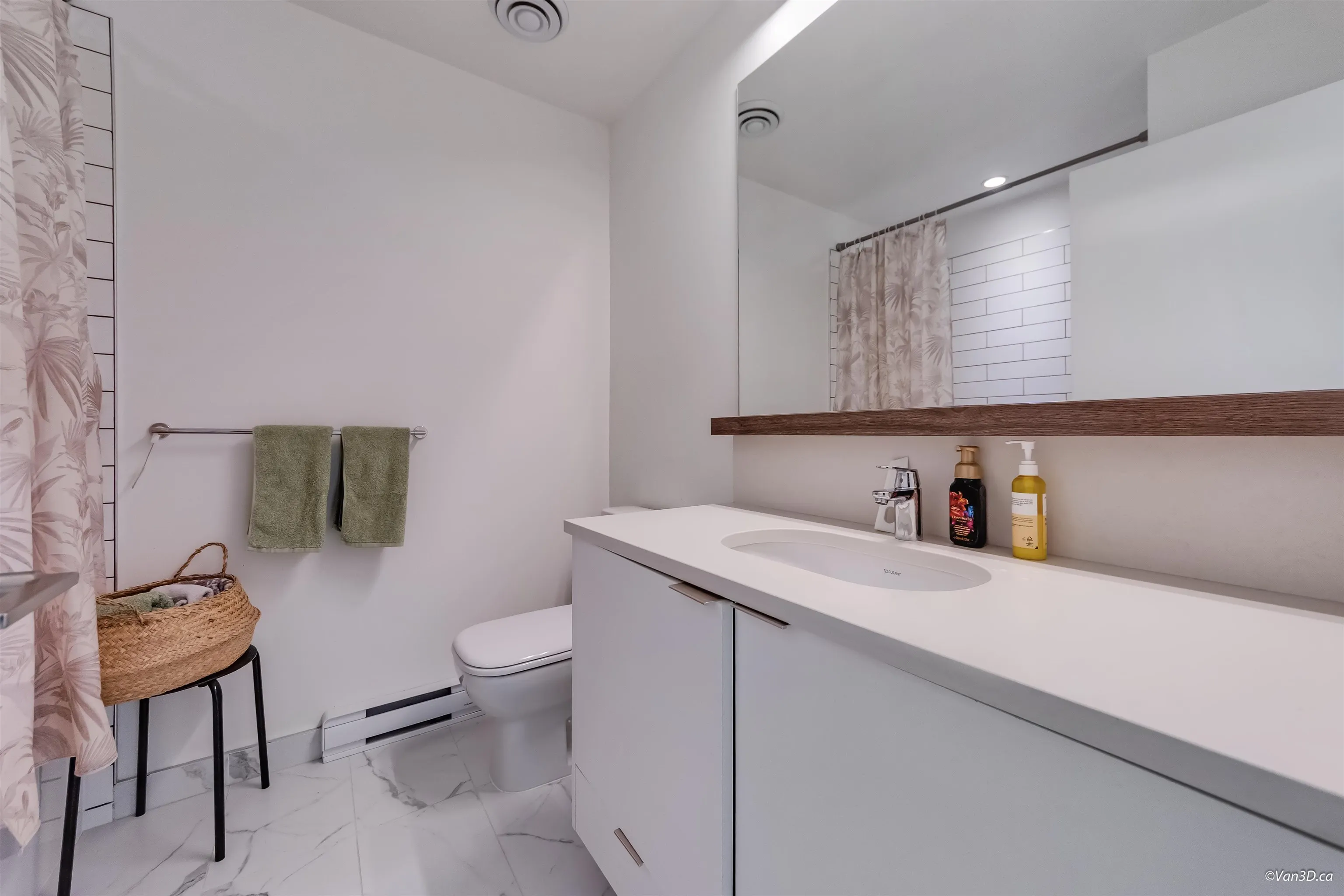 1228 Hudson Street #25