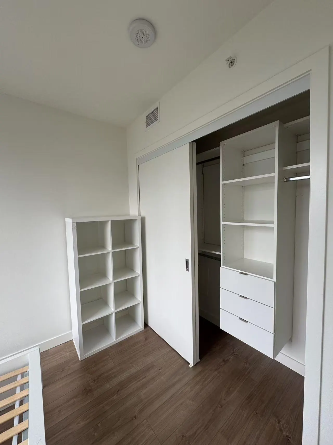 595 Austin Ave #1307