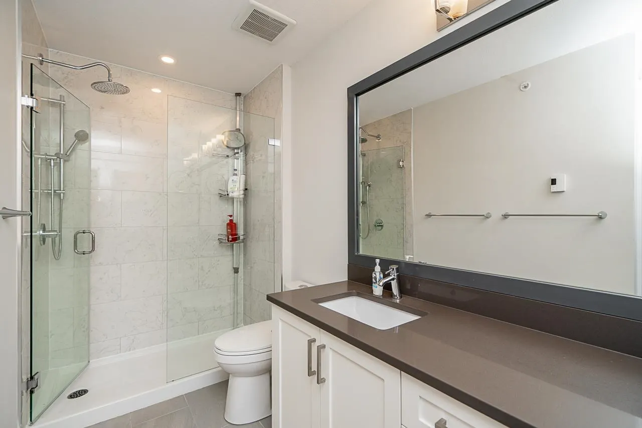 1260 Riverside Drive #4