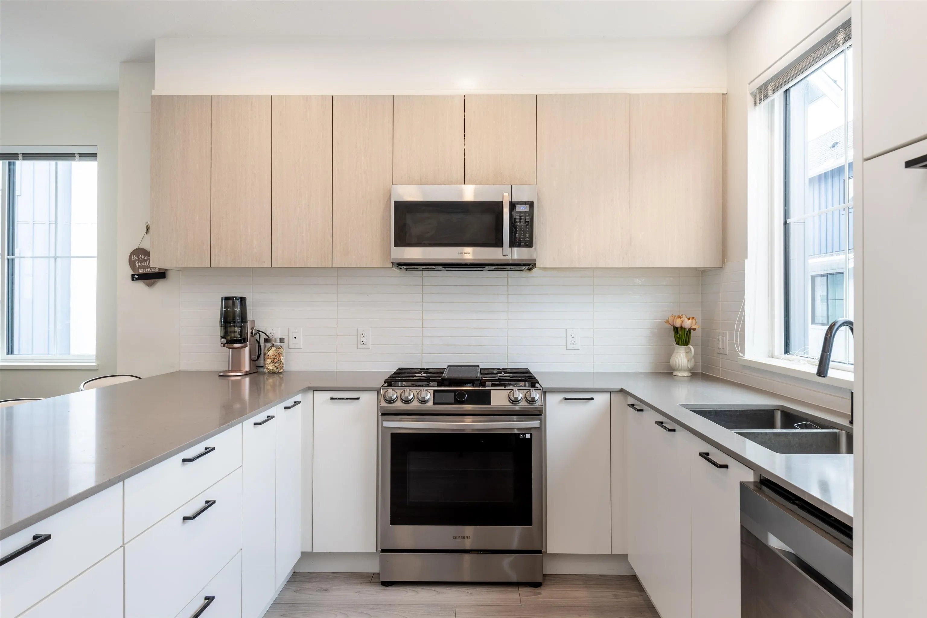 488 Furness Street #123