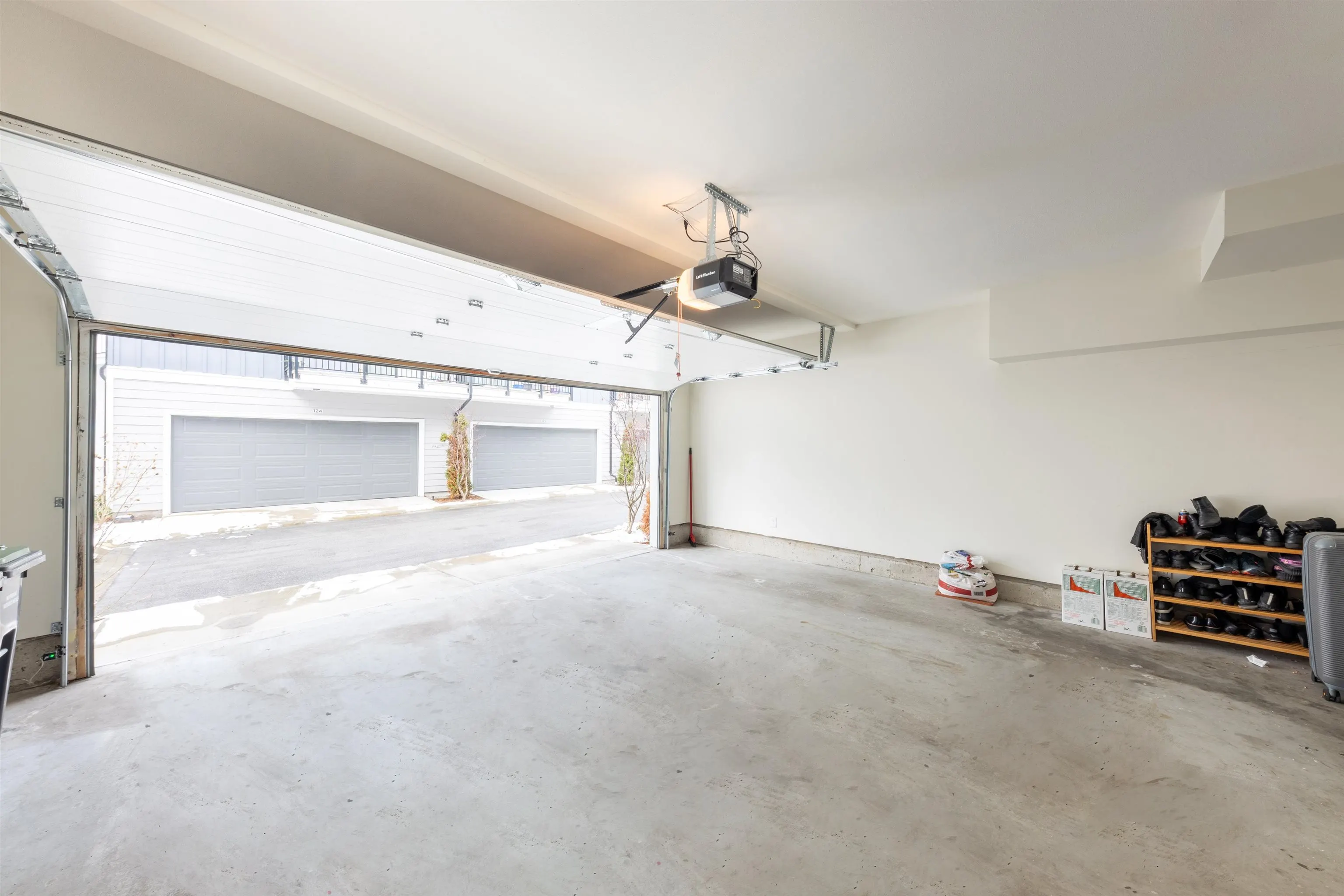 488 Furness Street #123