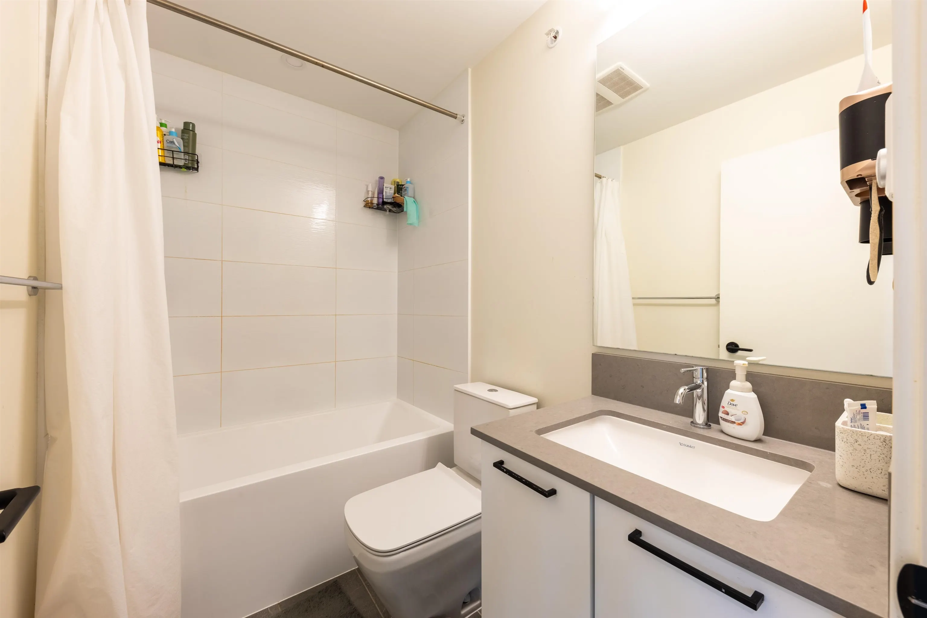 488 Furness Street #123