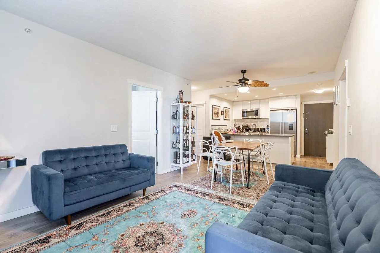 3281 E Kent Avenue North #1006