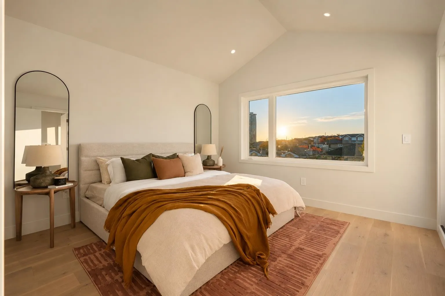 1458 Rosser Avenue #4