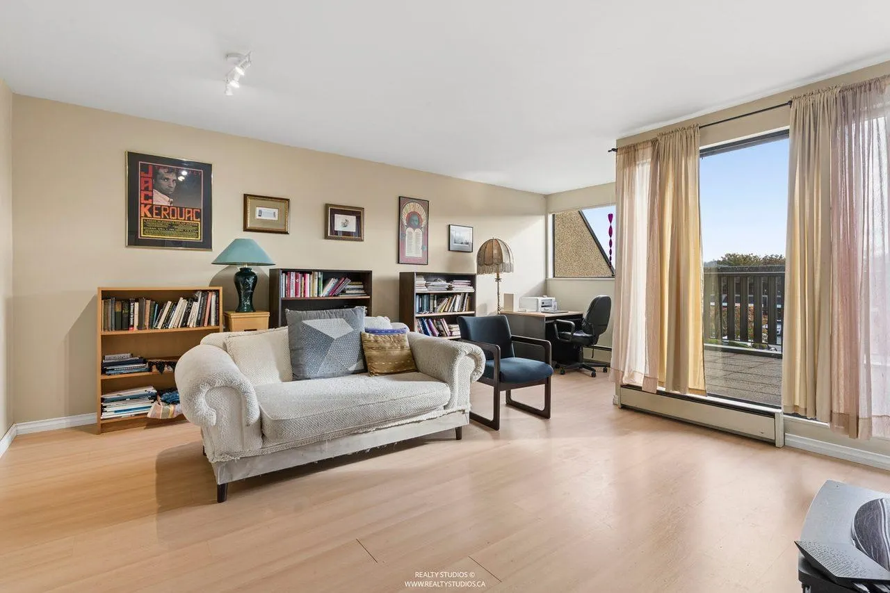 1459 Clyde Avenue
