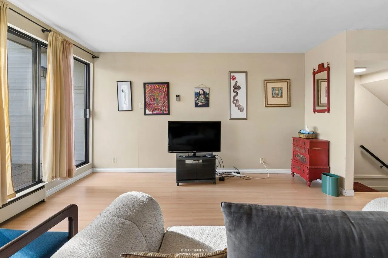1459 Clyde Avenue