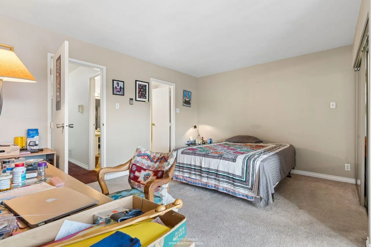 1459 Clyde Avenue