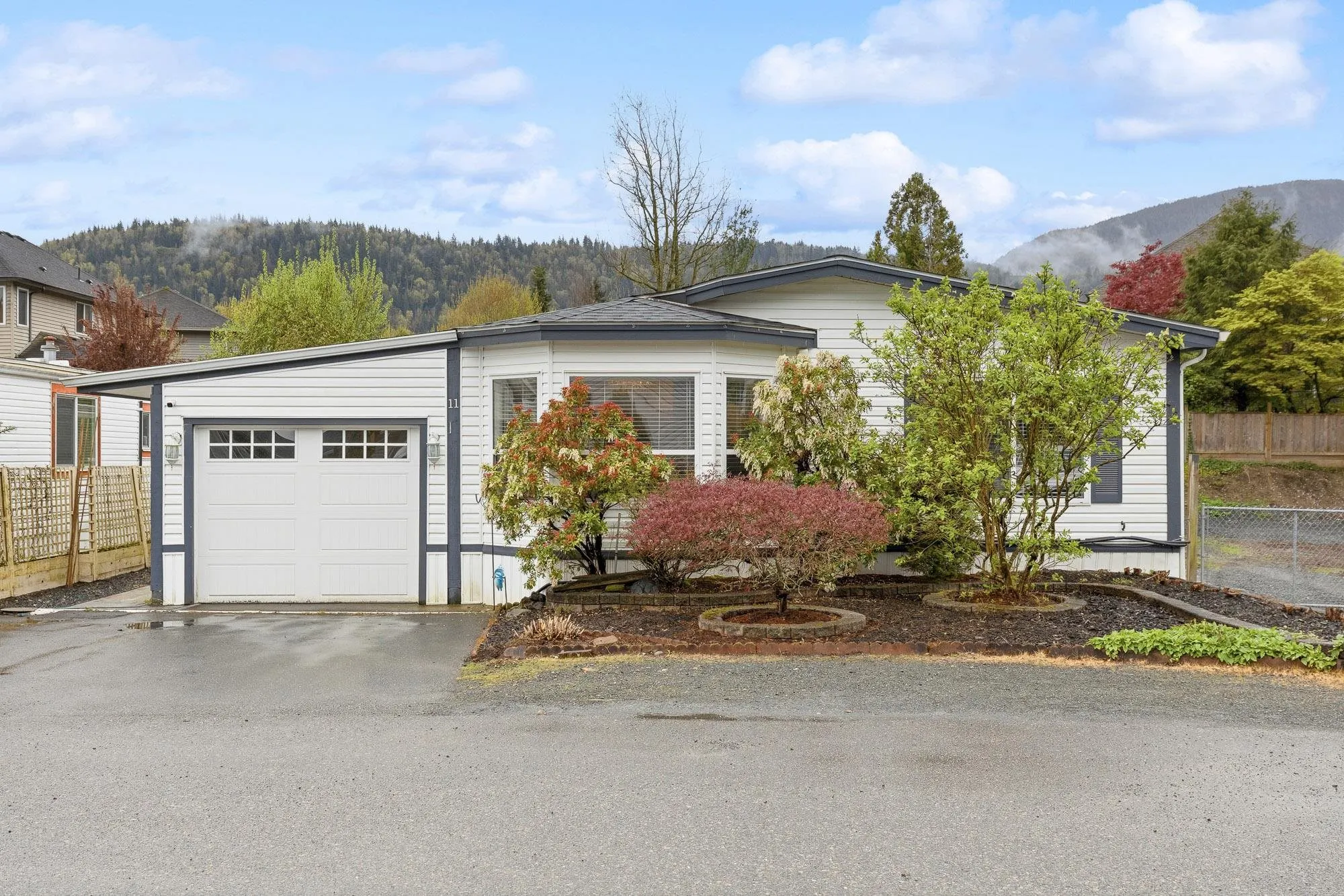 44565 Monte Vista Drive #11