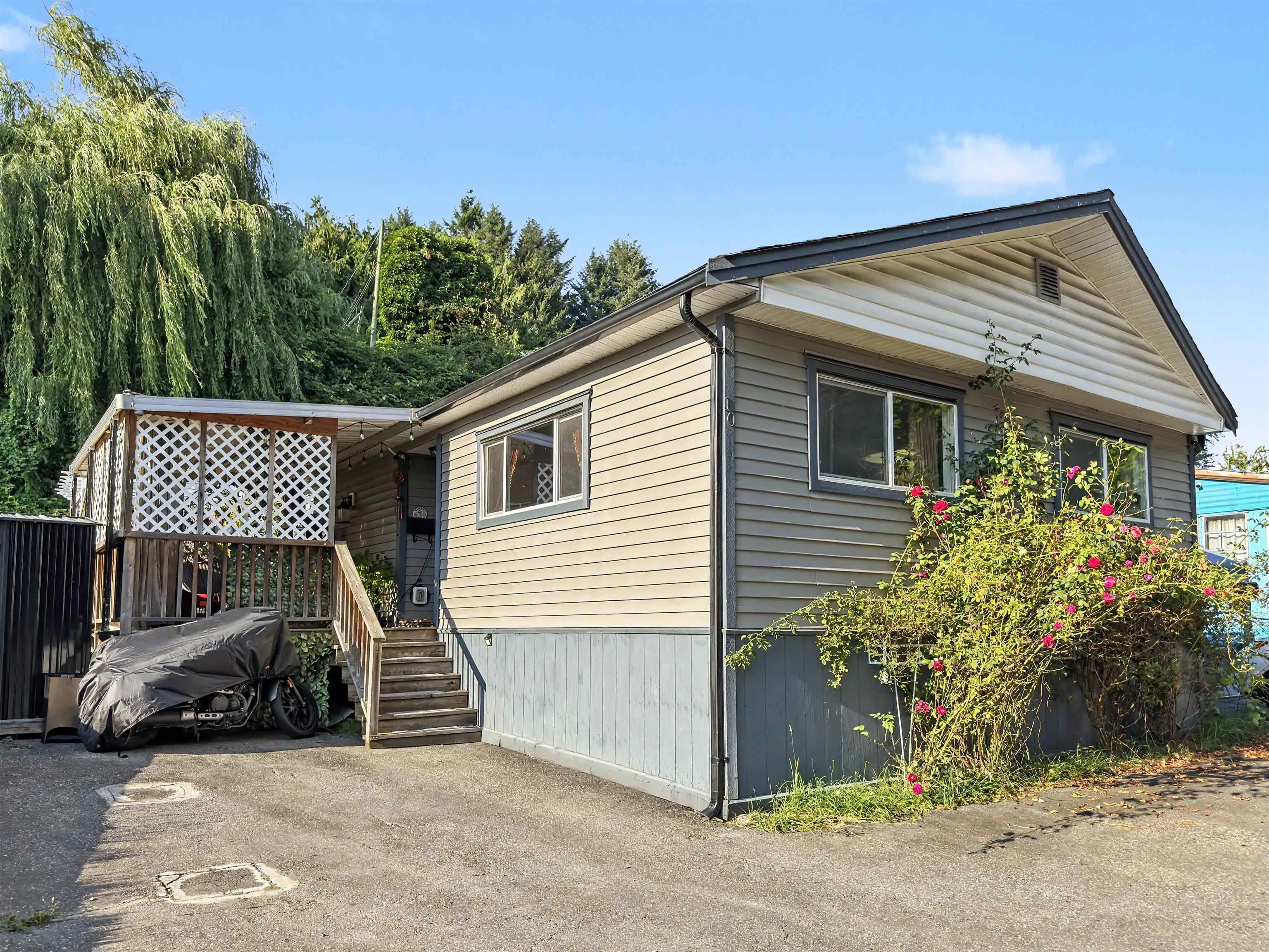 32151 Lougheed Highway #10