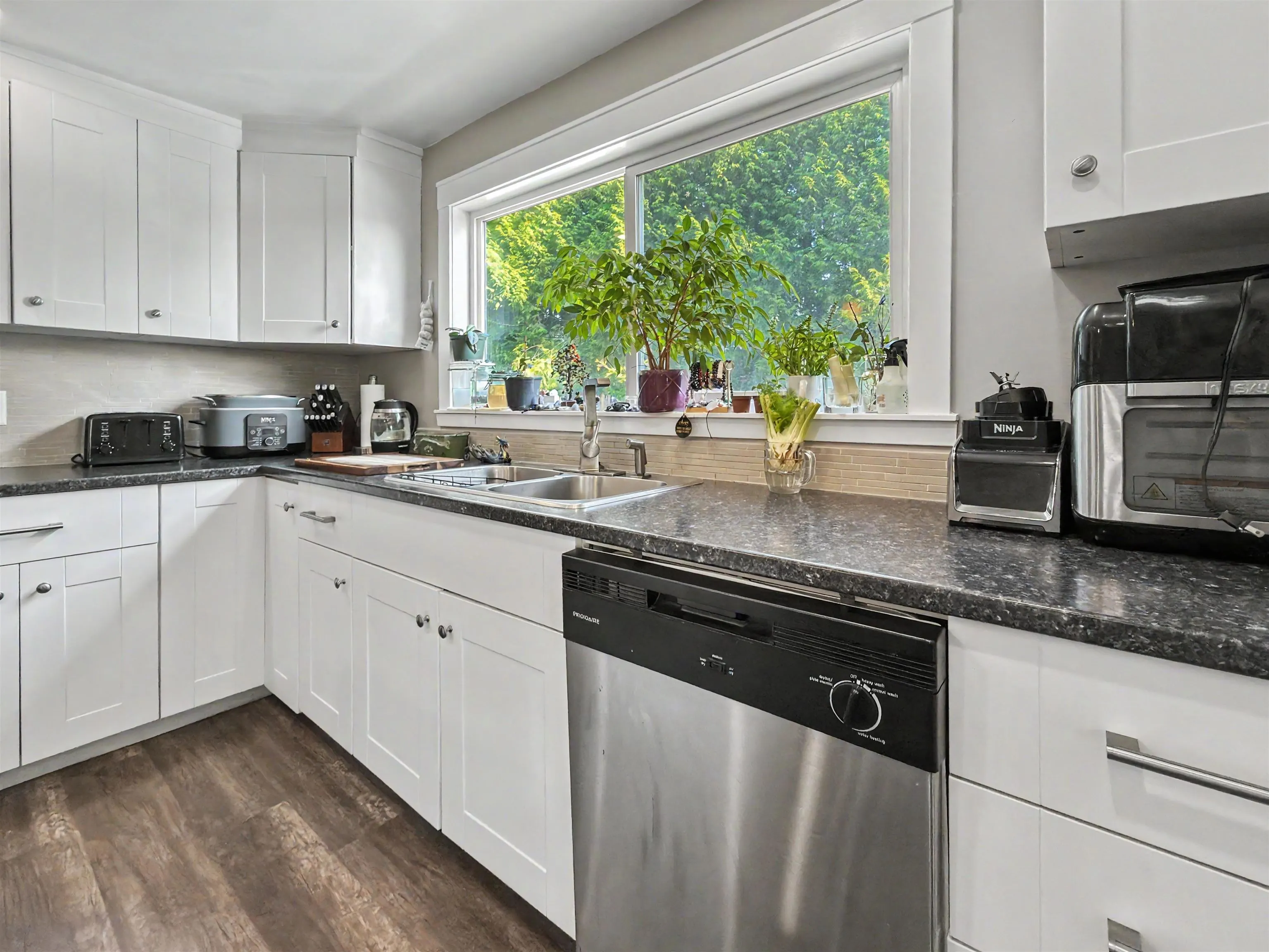 32151 Lougheed Highway #10