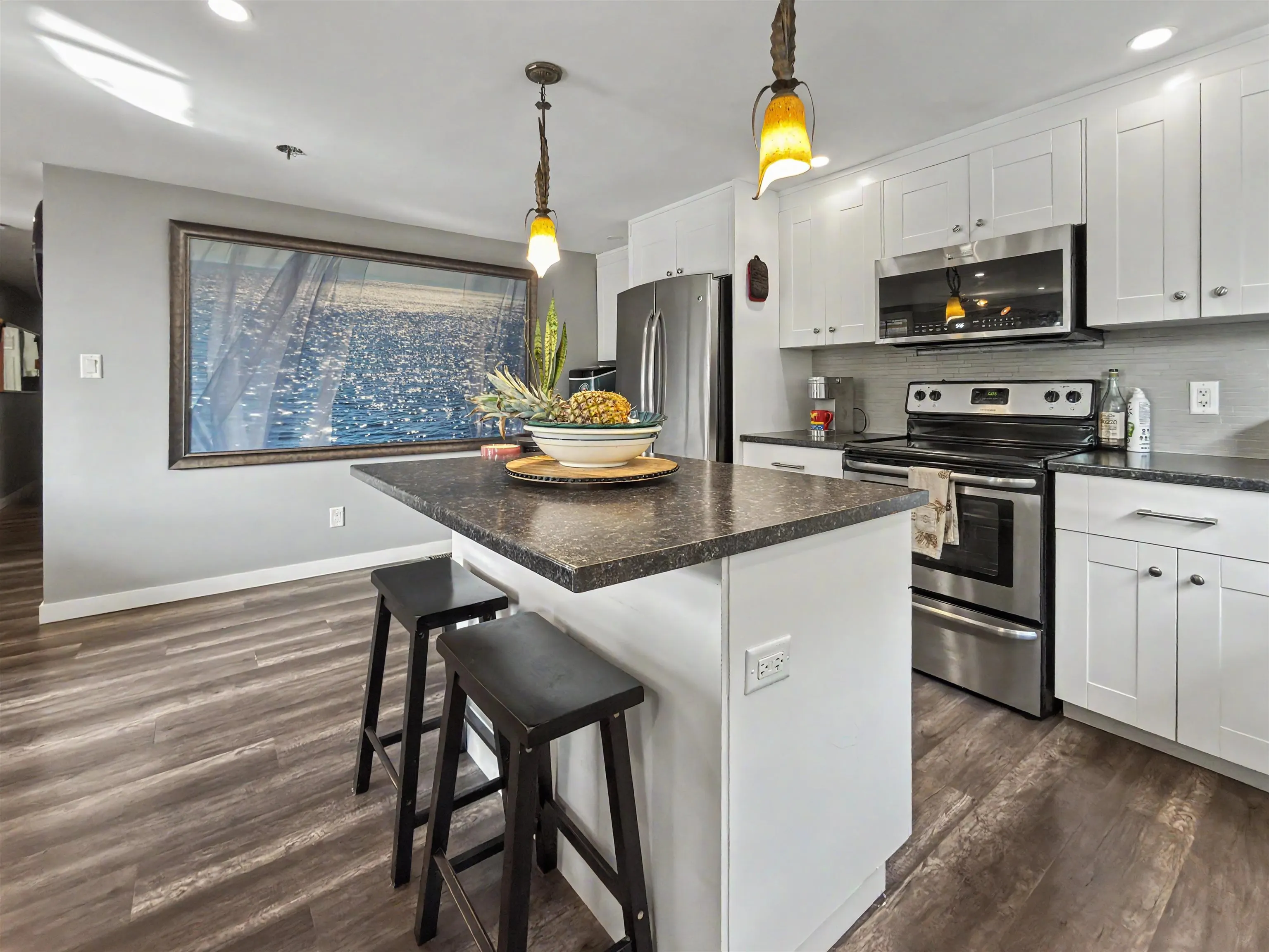 32151 Lougheed Highway #10