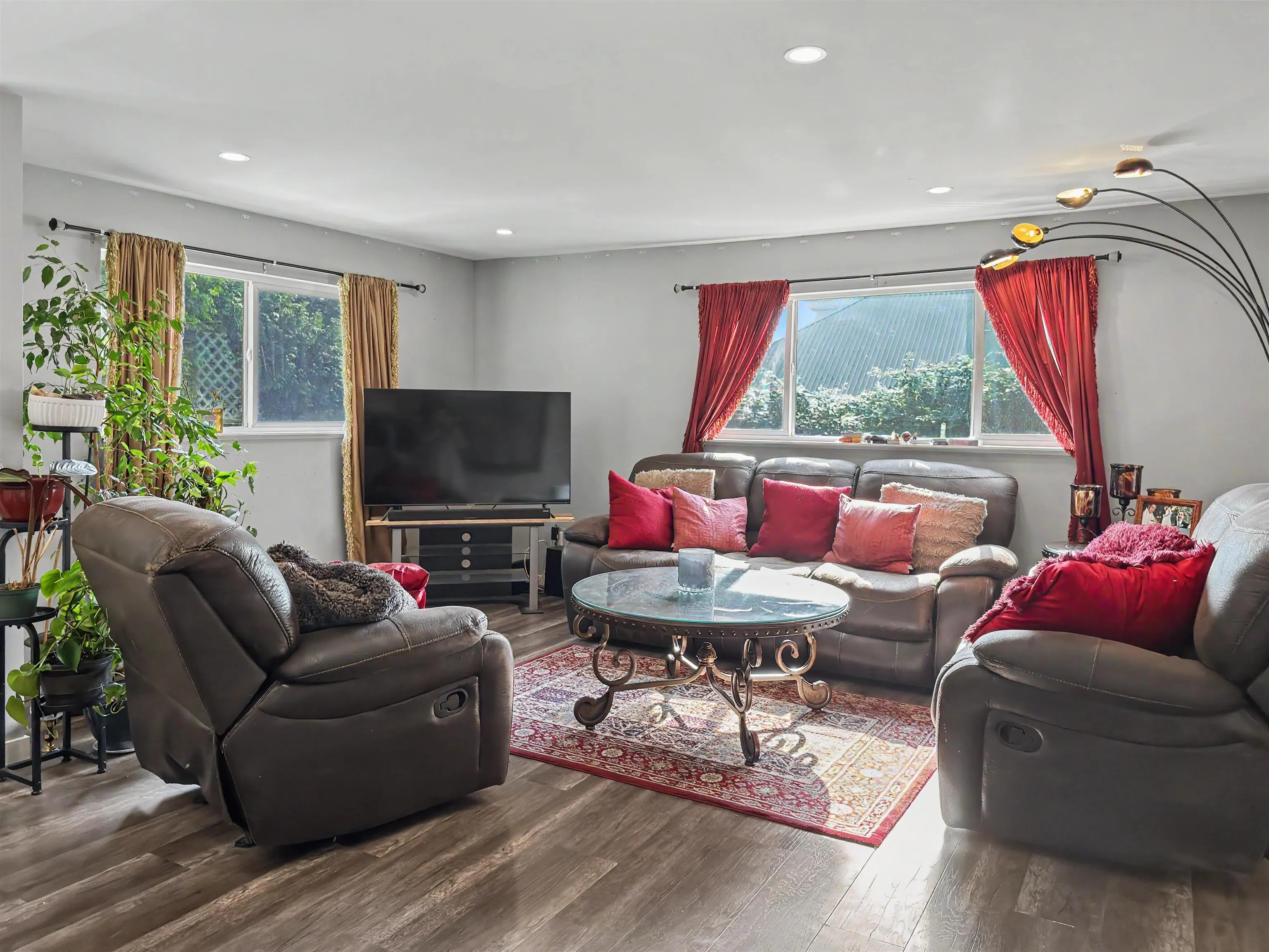 32151 Lougheed Highway #10