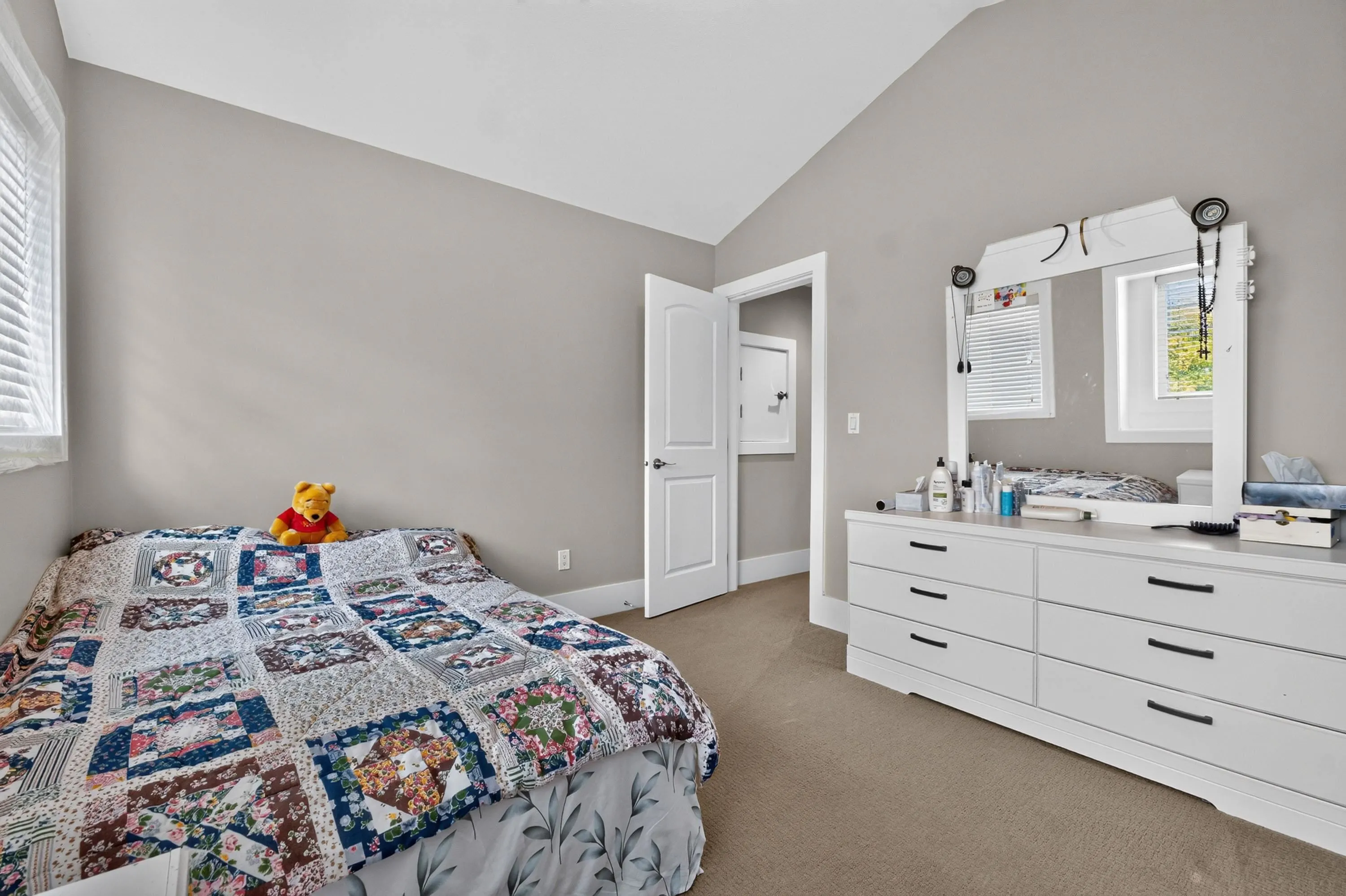 11098 Beverly Drive