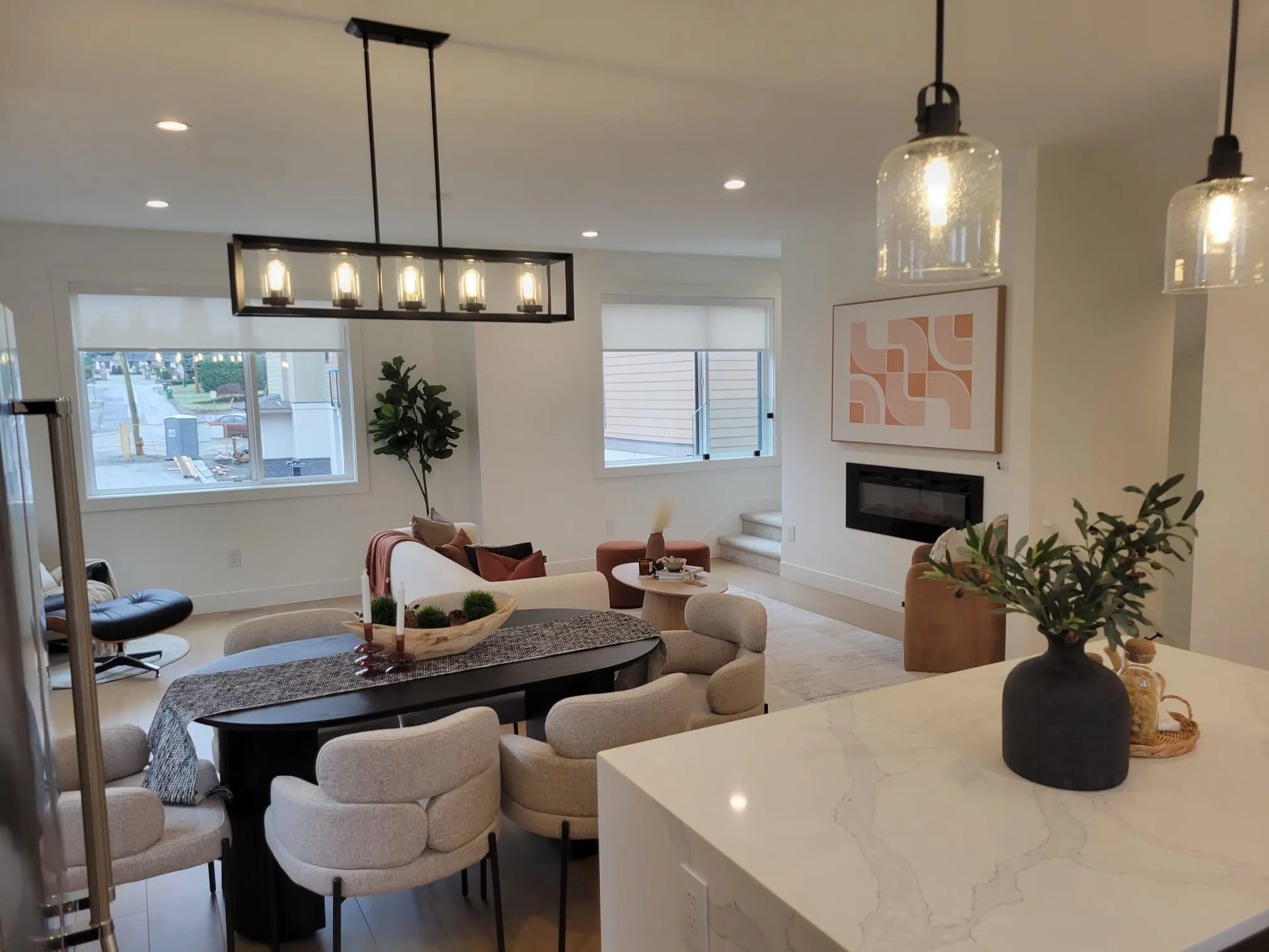 1641 King Crescent #9