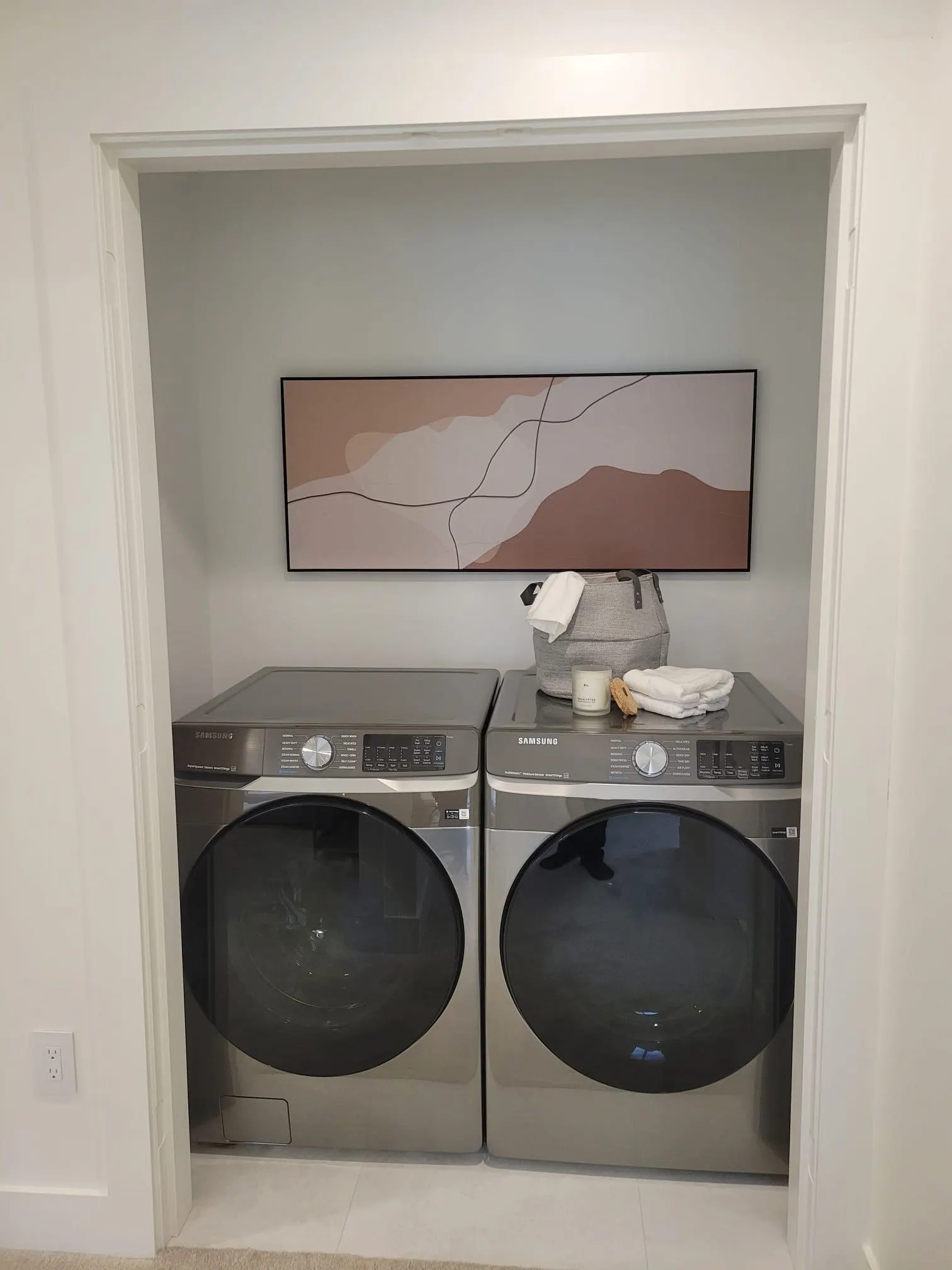 1641 King Crescent #9