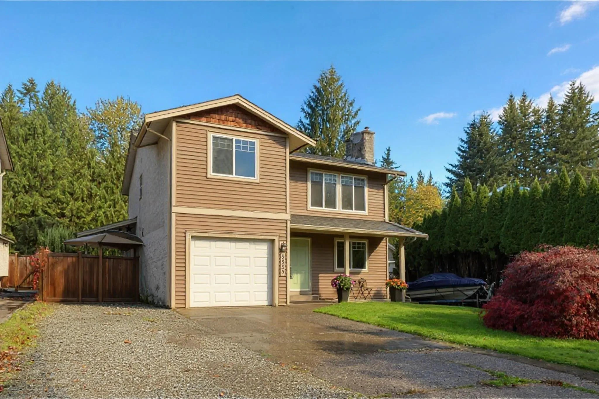 3553 Monashee Street