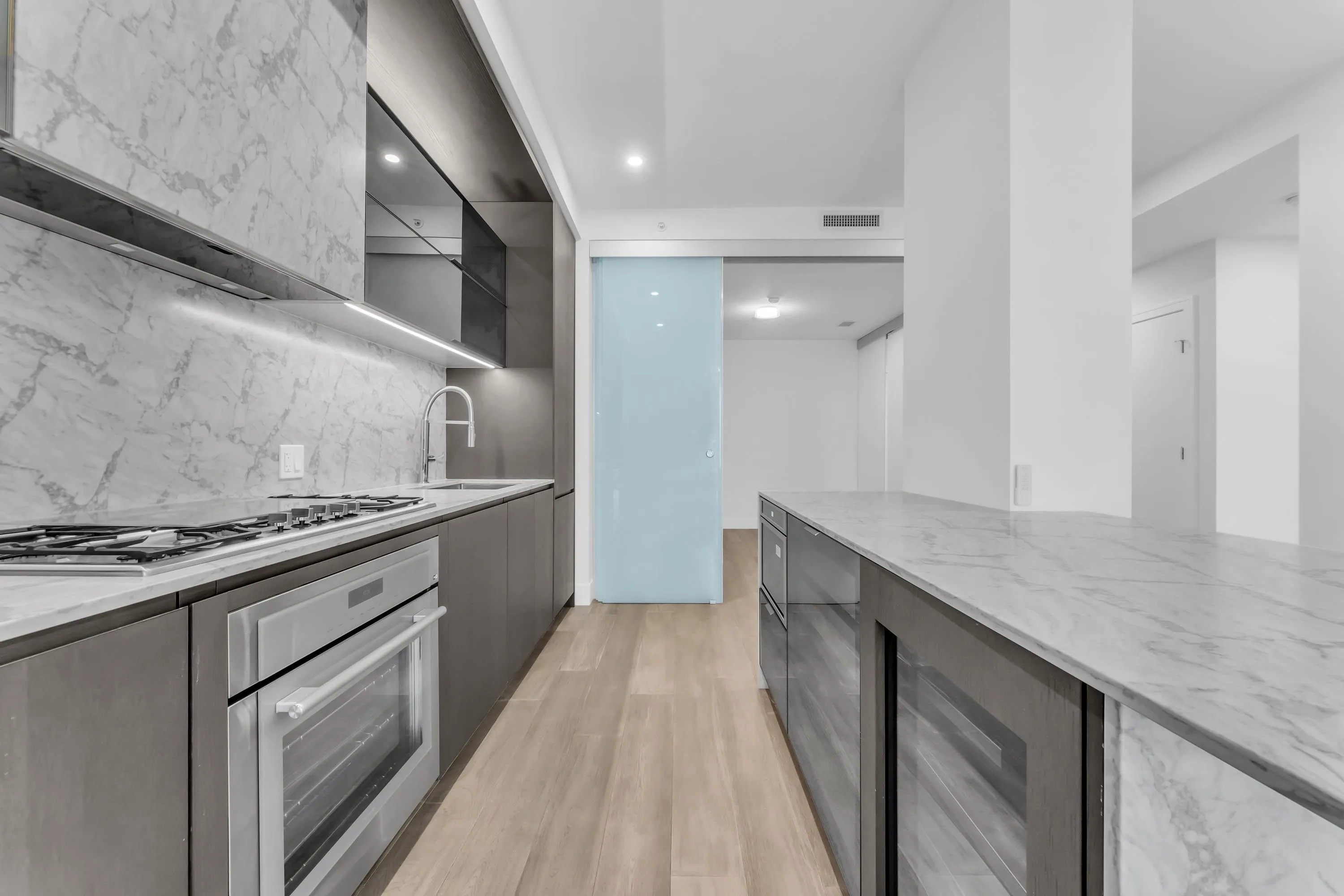 1342 Johnston Road #211