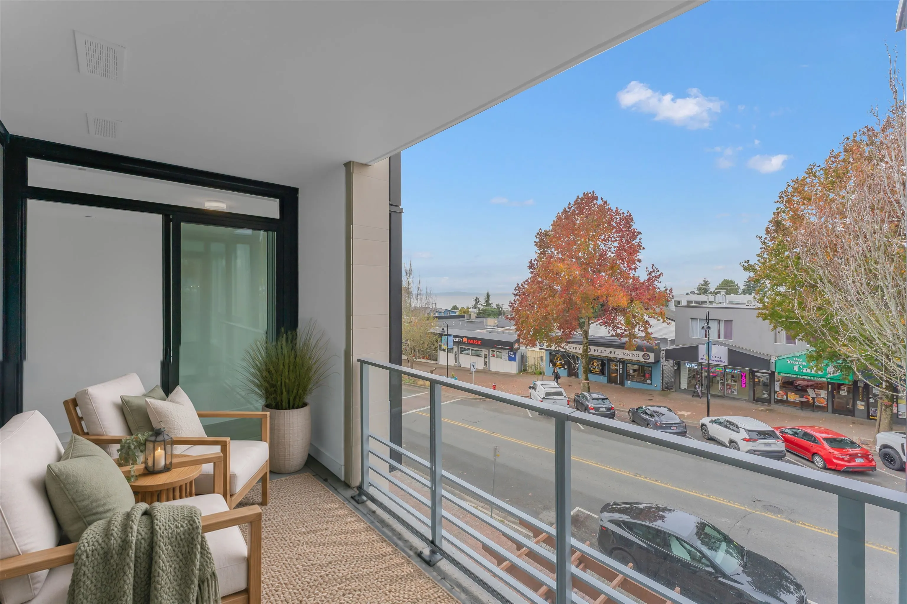 1342 Johnston Road #211