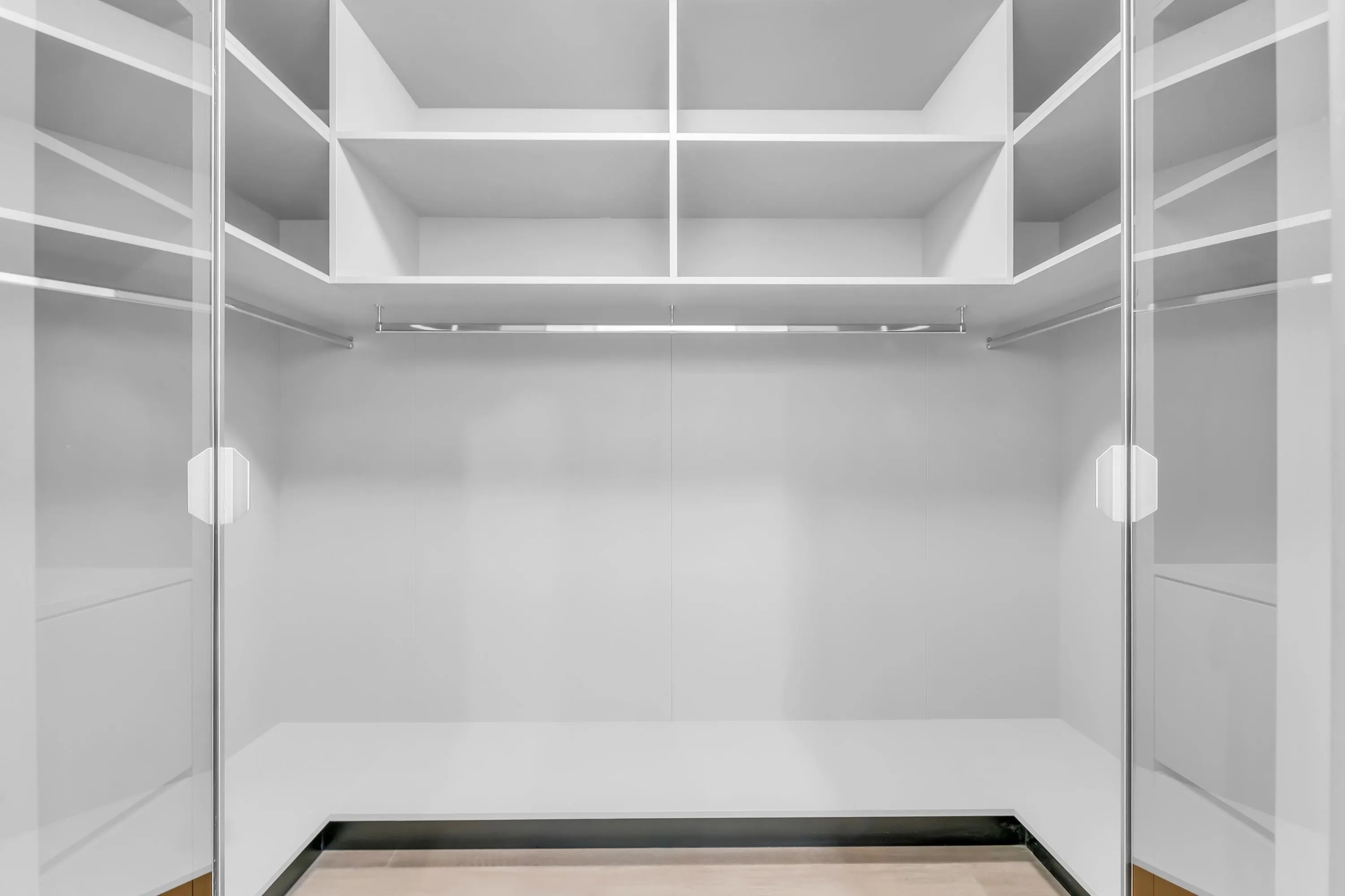 1342 Johnston Road #211