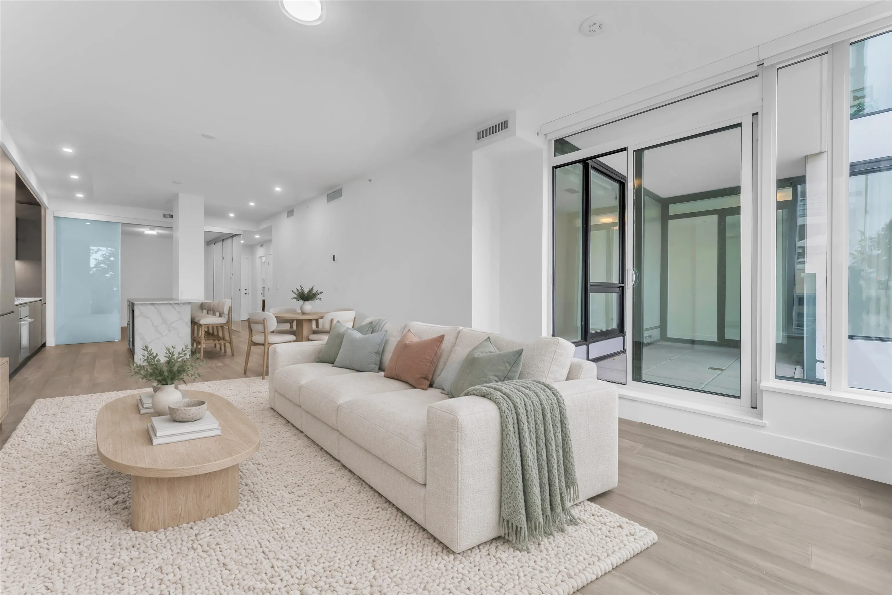 1342 Johnston Road #211