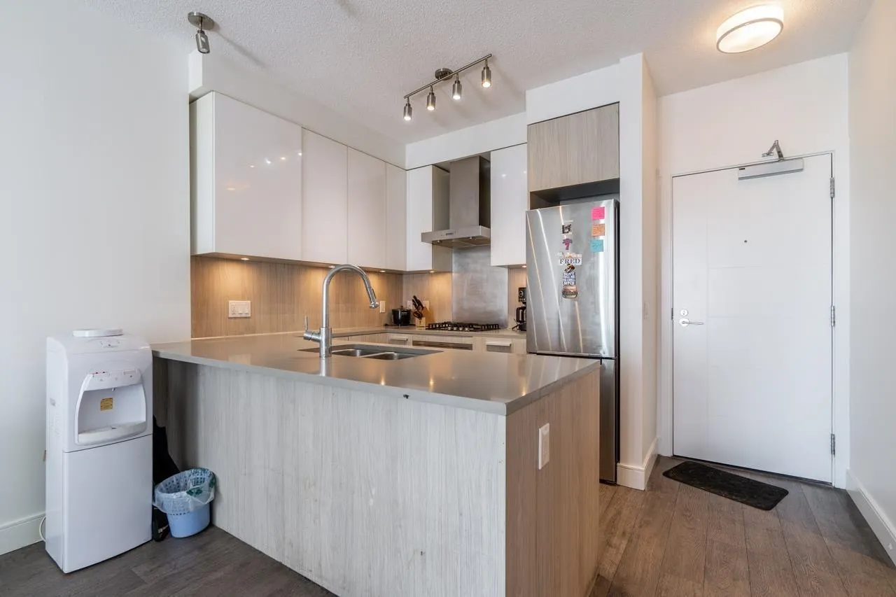 3007 Glen Dr #21XX