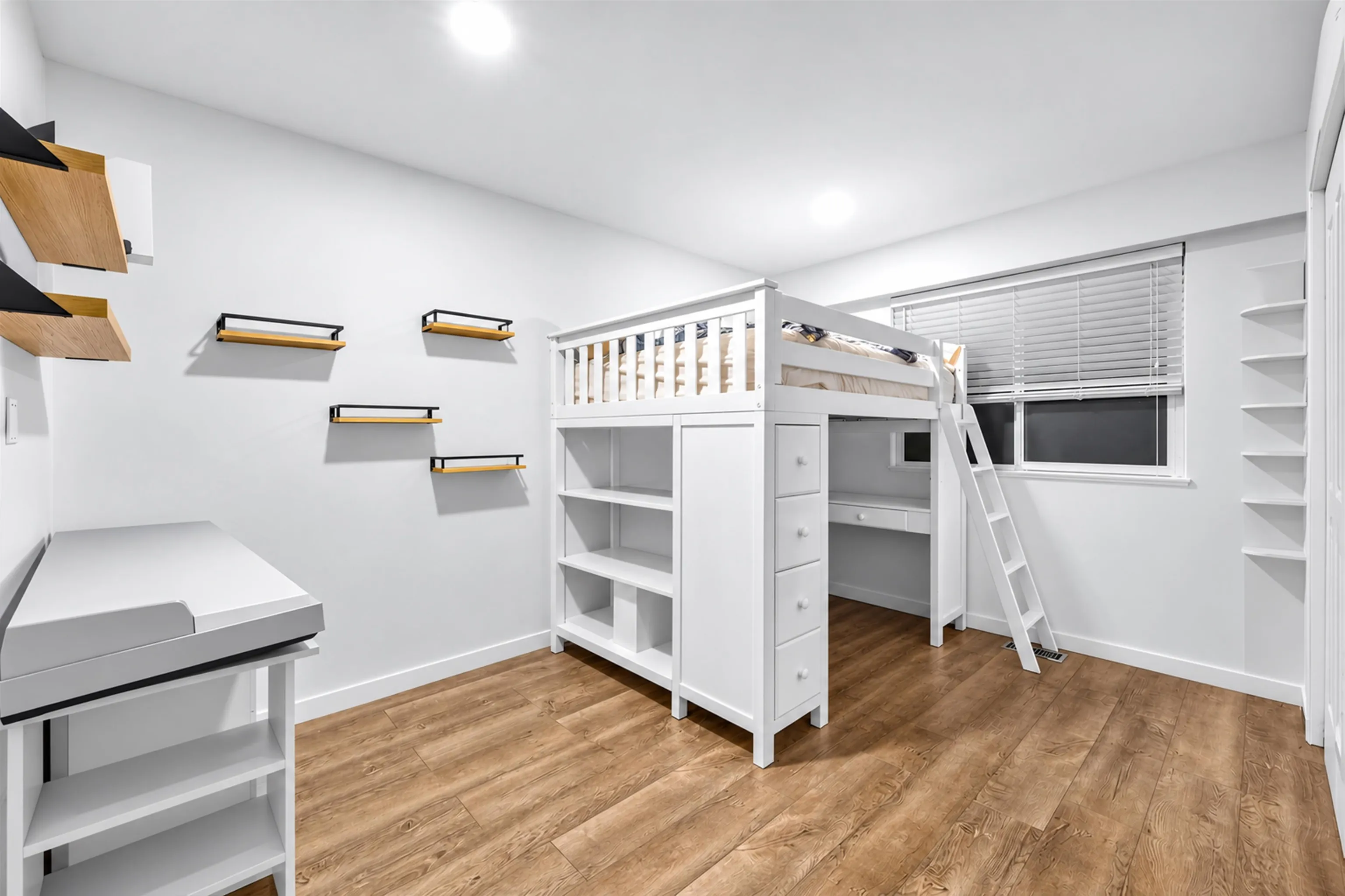 5478 Heathdale Court