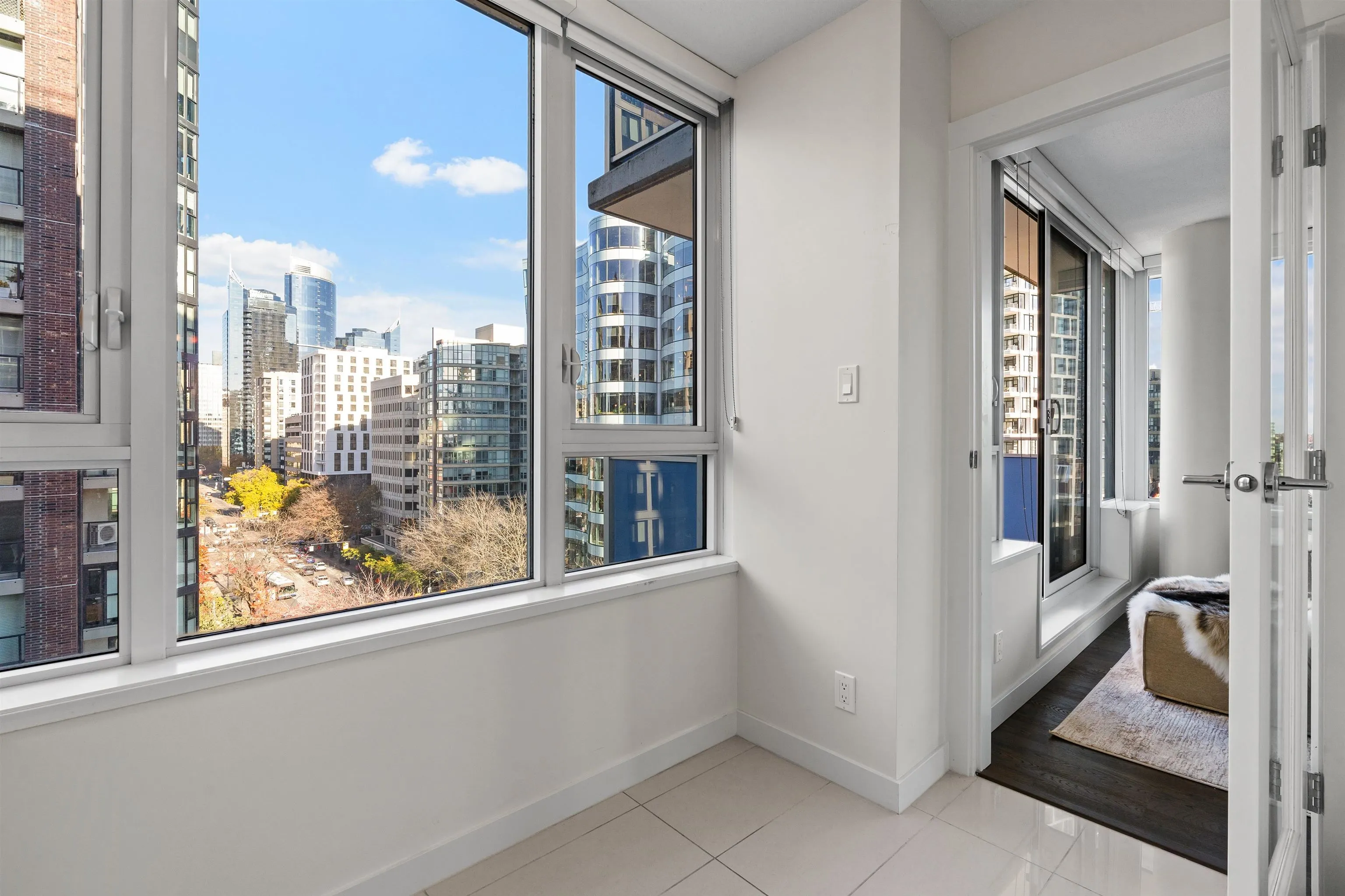 1009 Harwood Street #1203